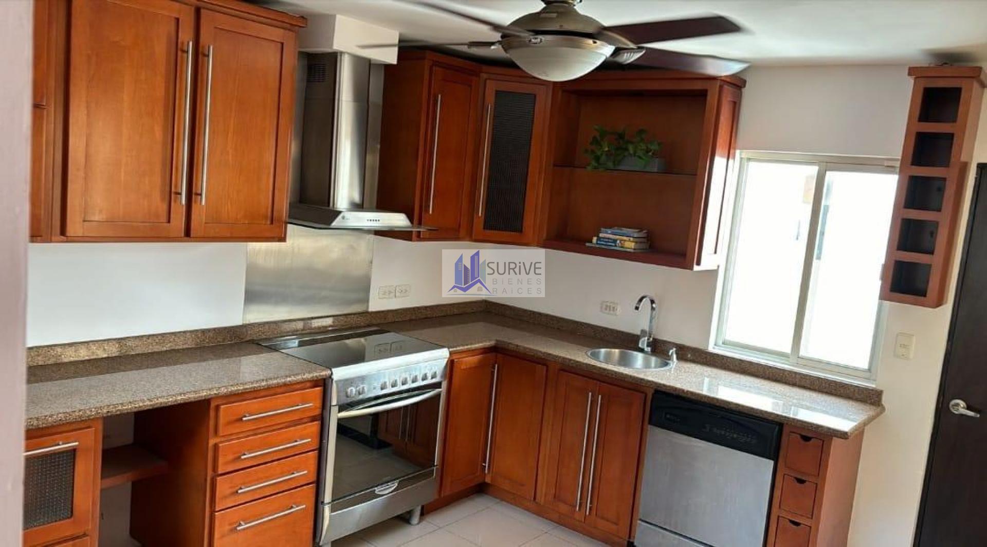CASA EN RENTA ZONA SUR , CONTRY
