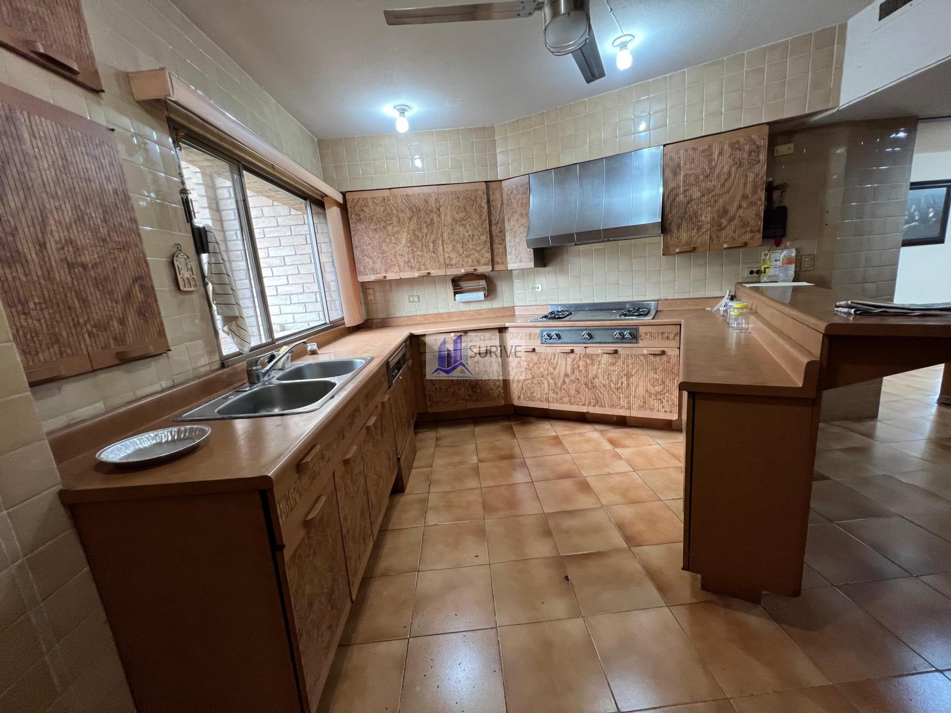 VENTA CASA CONTRY LA SILLA