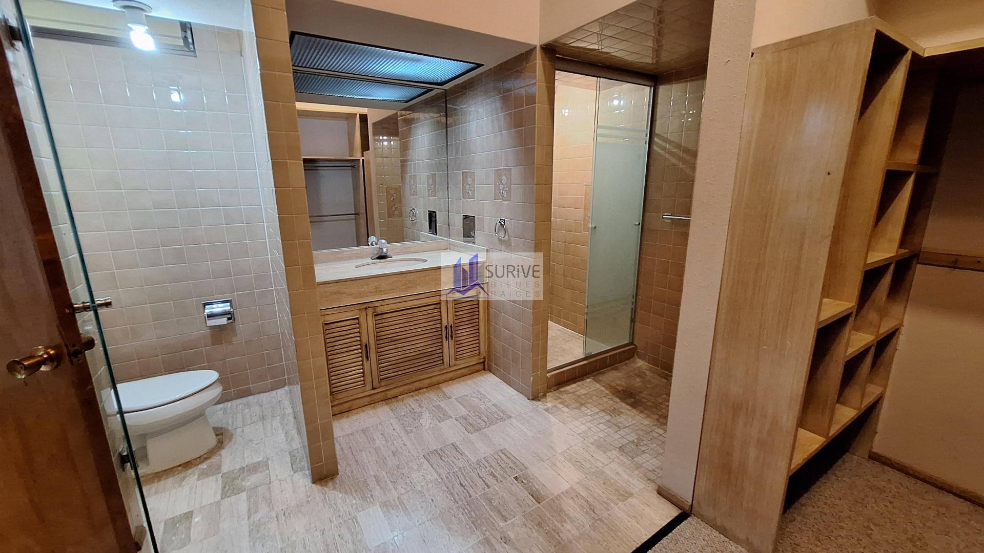 VENTA CASA CONTRY LA SILLA