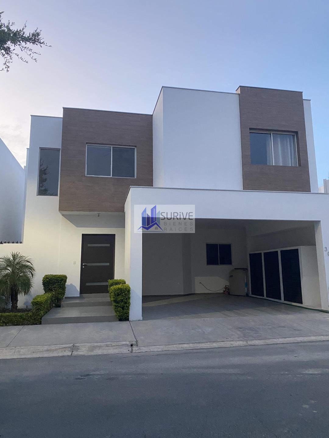 Renta de Casa Laderas