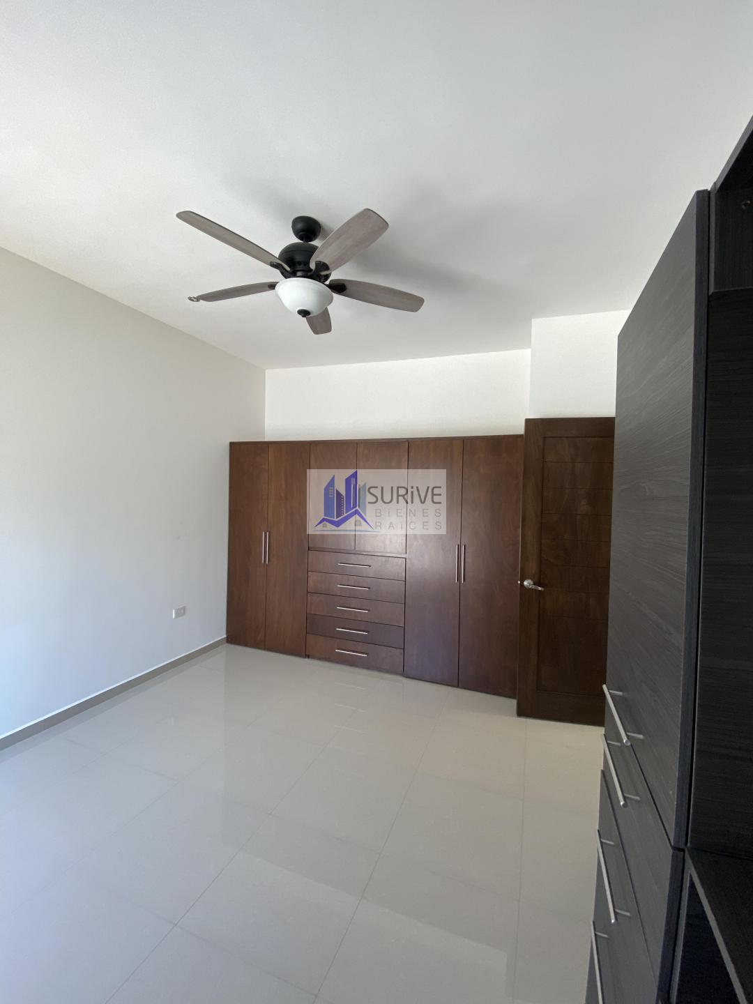 Renta de Casa Laderas