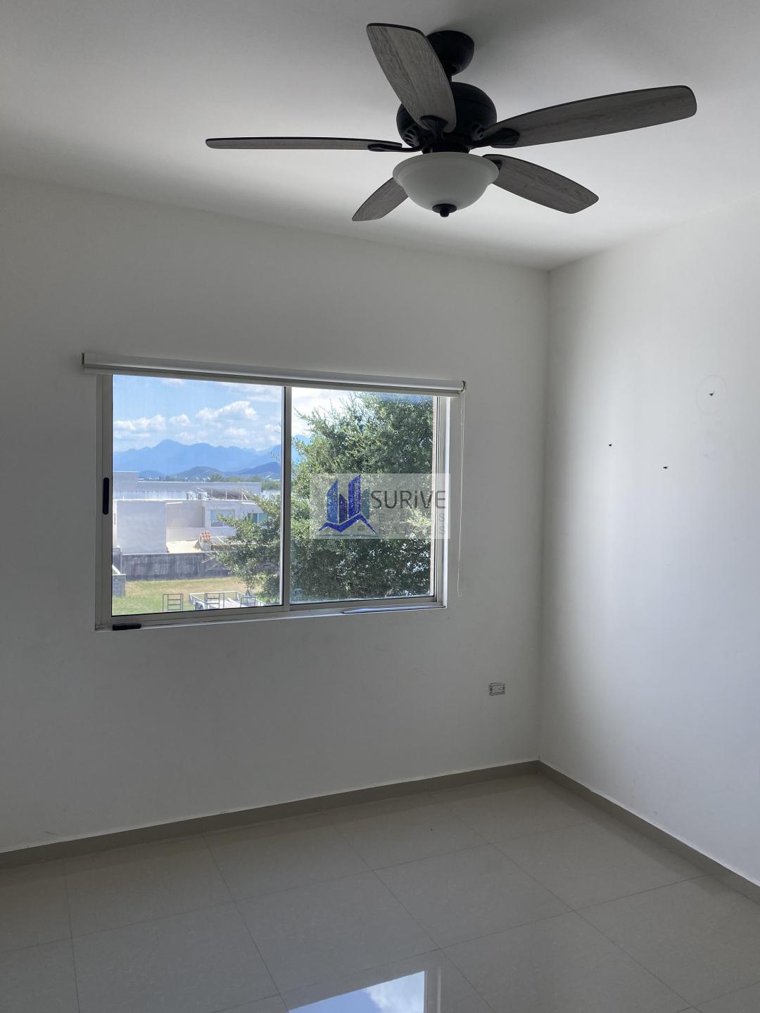 Renta de Casa Laderas