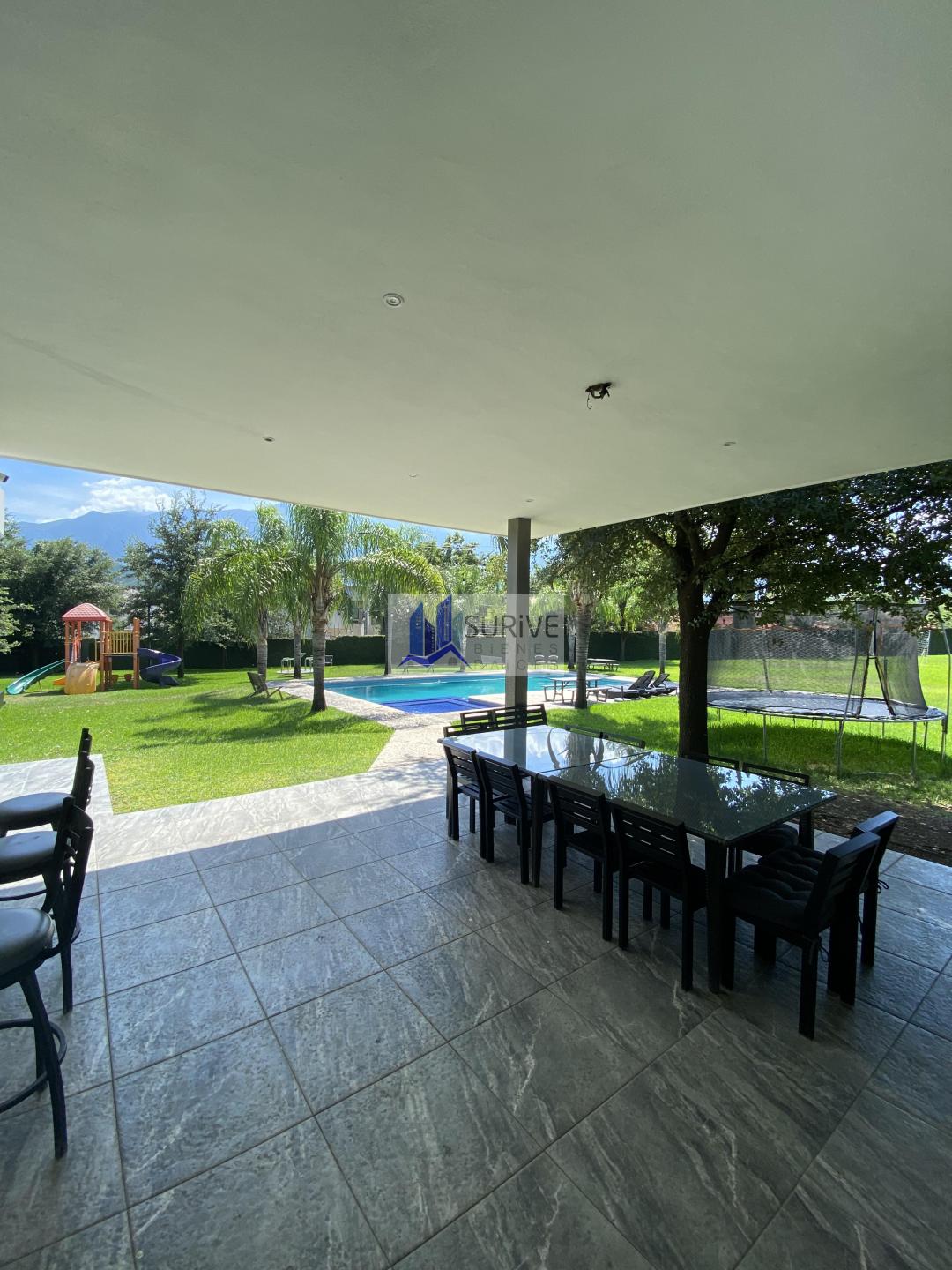 Renta de Casa Laderas
