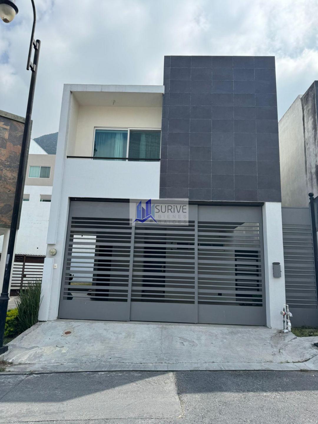 Casa en paseo del vergel