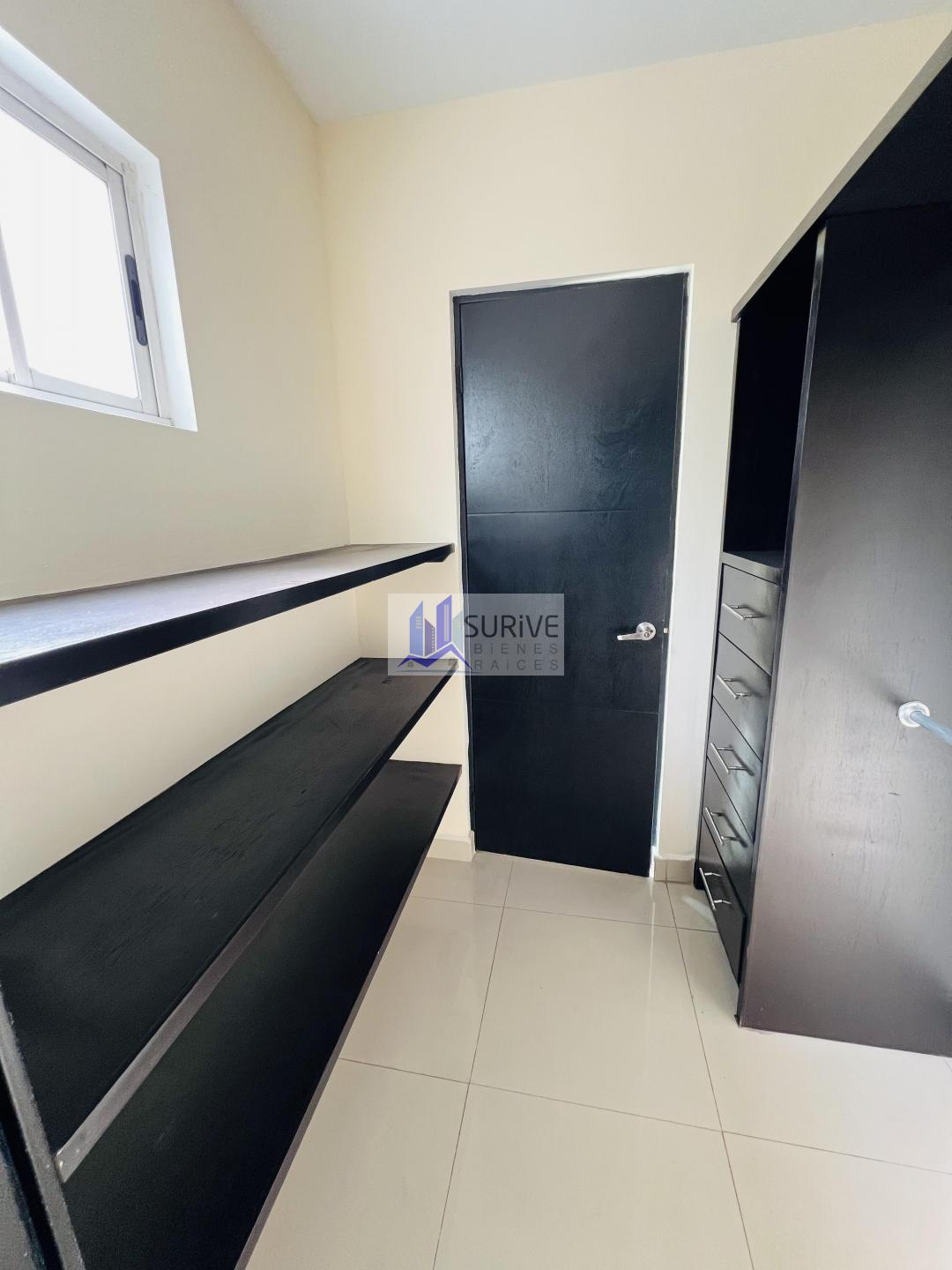 Casa en Renta Residencial La Escondida
