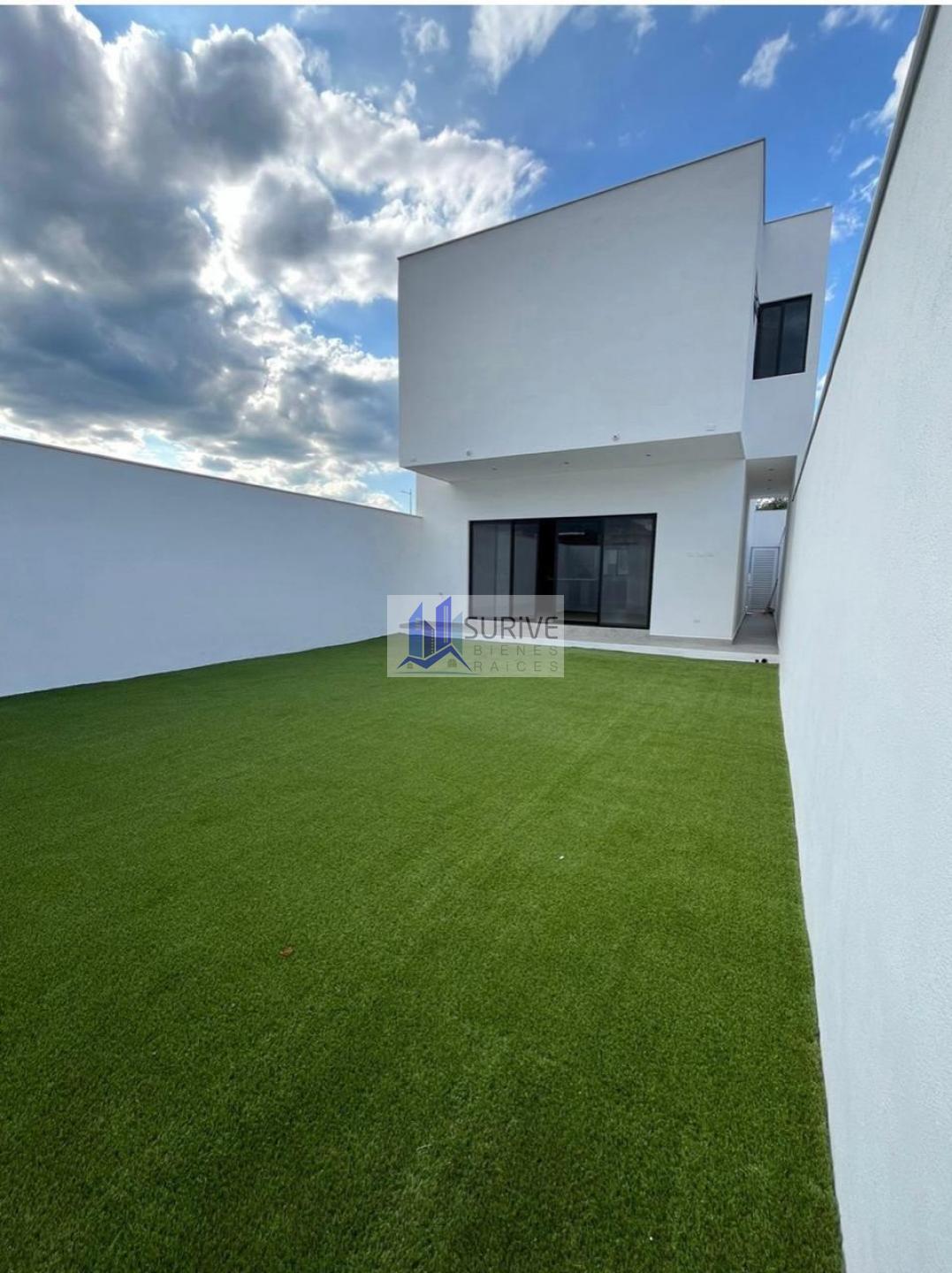 Casa en venta en Altares Residencial (Campanario)