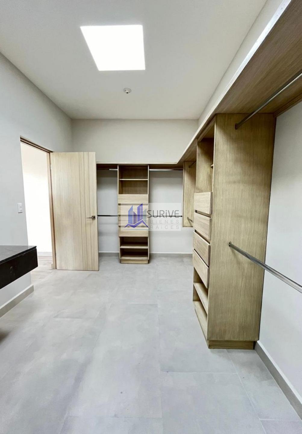 Casa en venta en Altares Residencial (Campanario)
