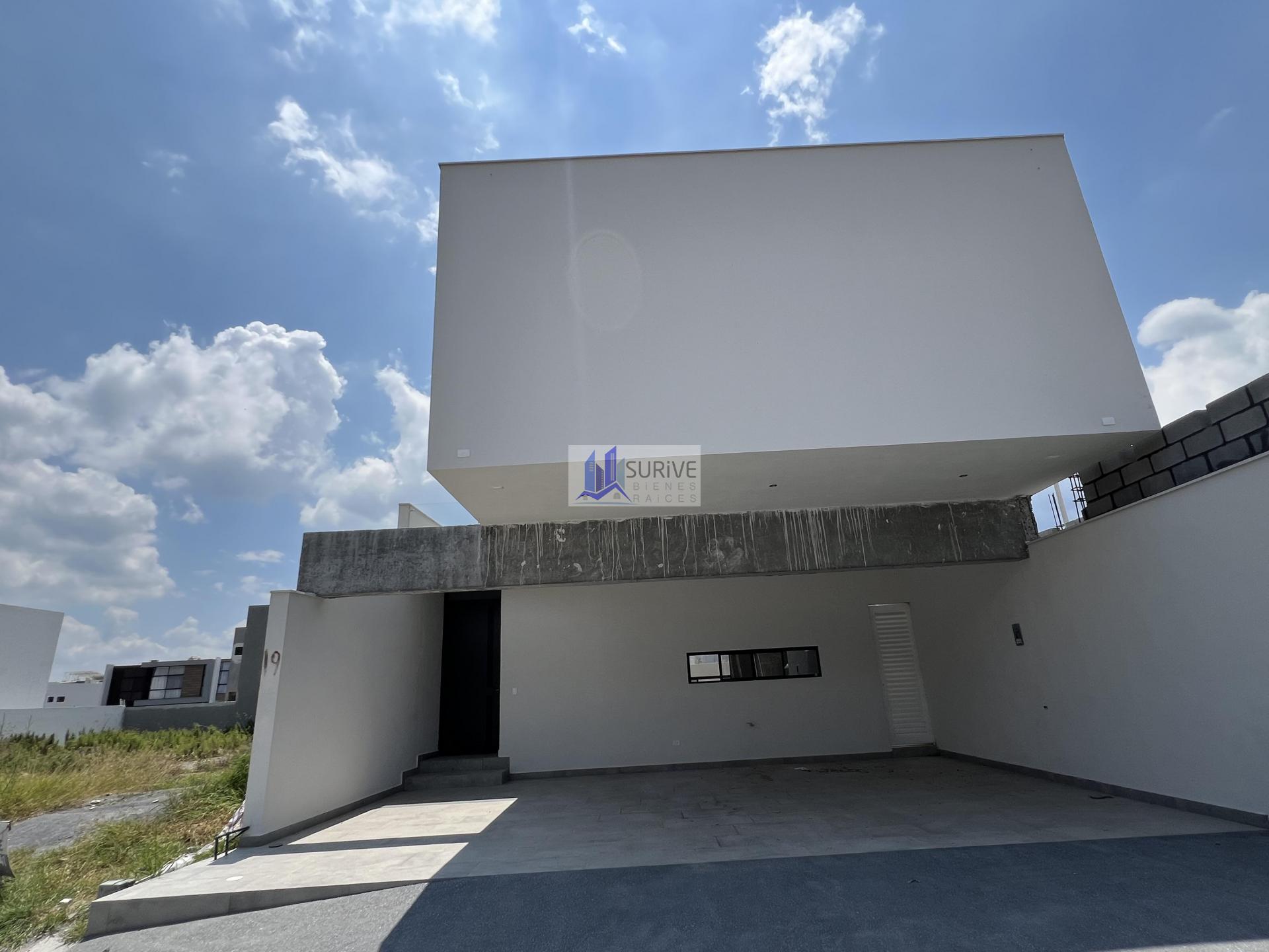 Altares Residencial Santiago NL Carretera Nacional