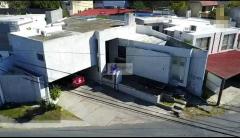 Casa en venta para remodelar en Contry La Silla
