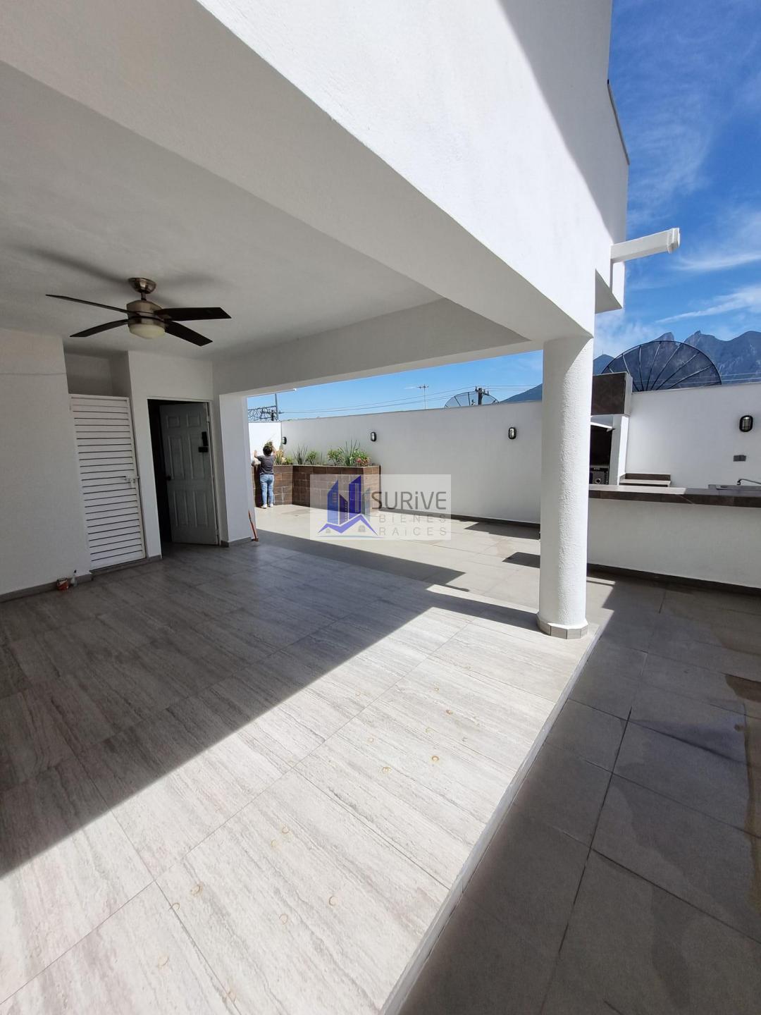 CASA EN VENTA ZONA SUR, JARDINES DEL PASEO
