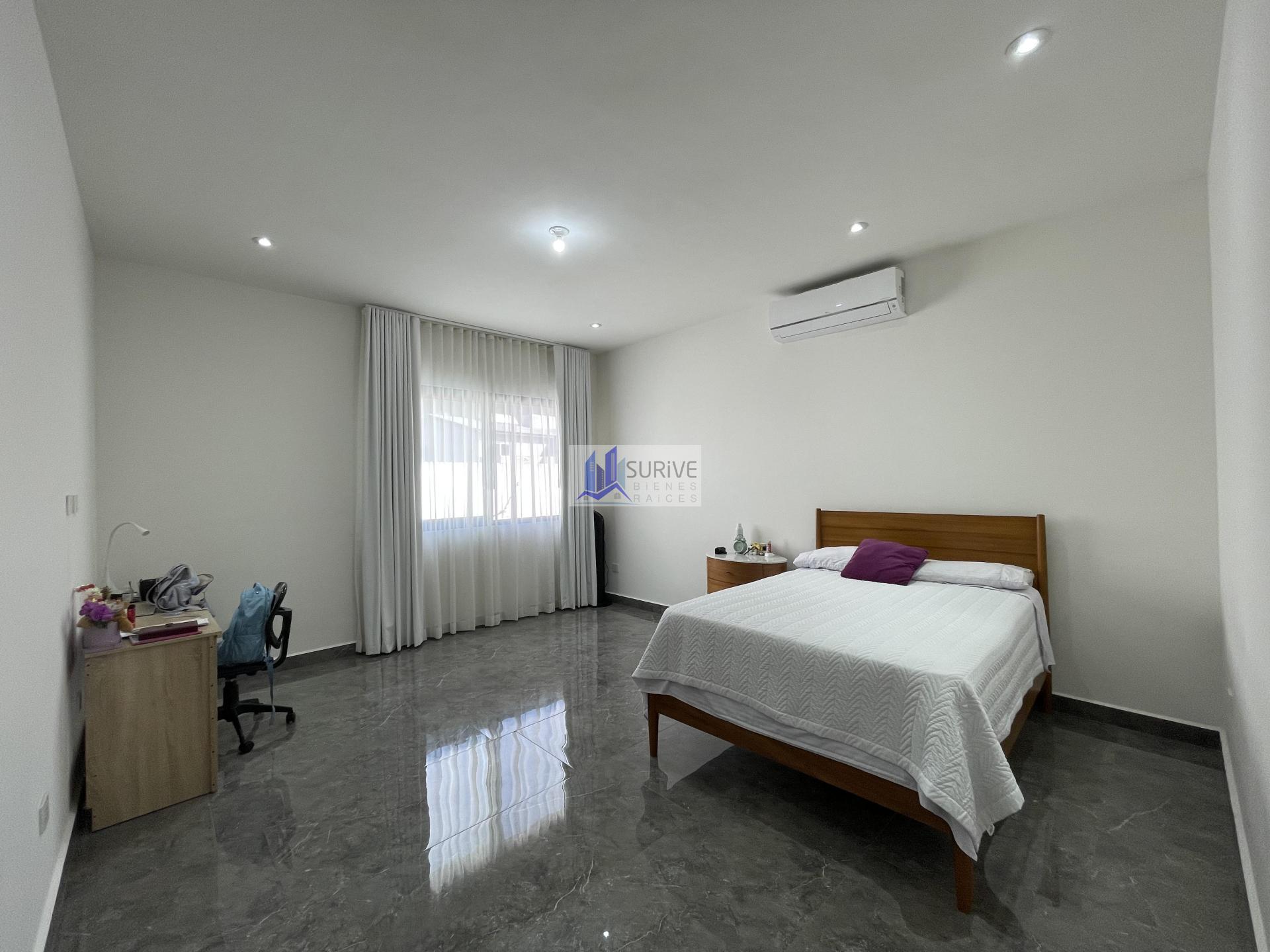Renta Sienna Residencial