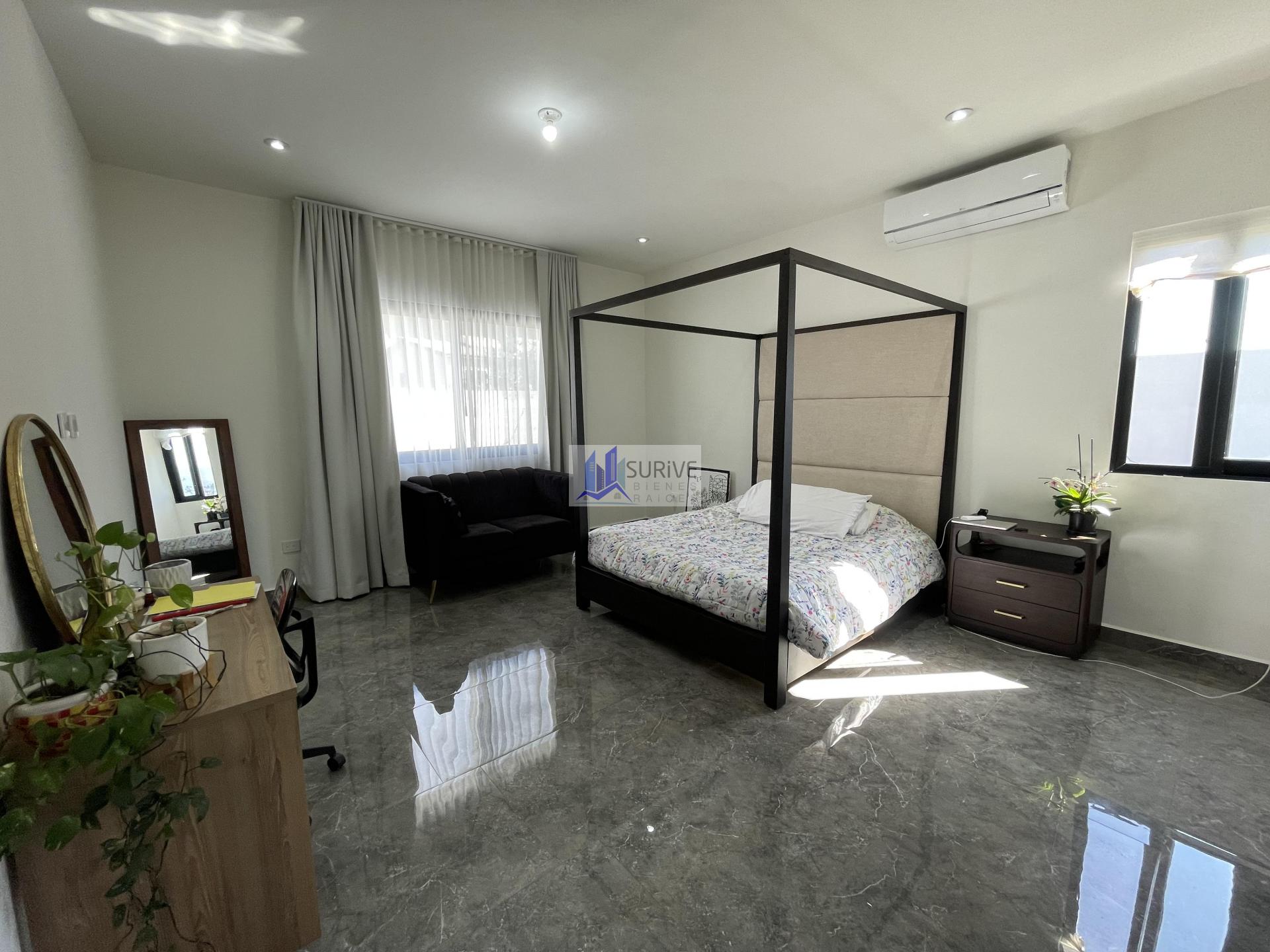Renta Sienna Residencial