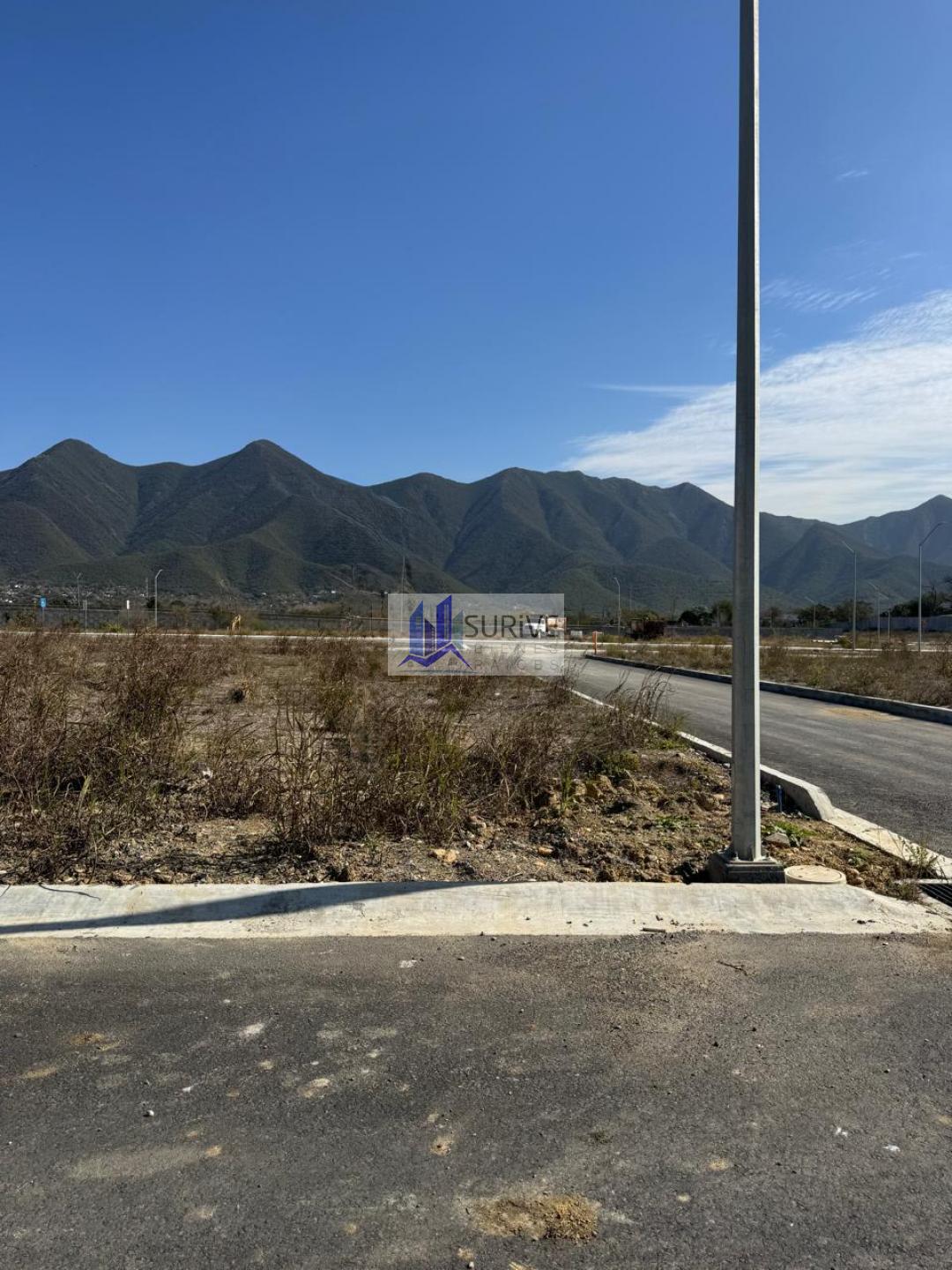 TERRENO EN VENTA EN VIÑEDOS DE SICILIA (LOTE 9)
