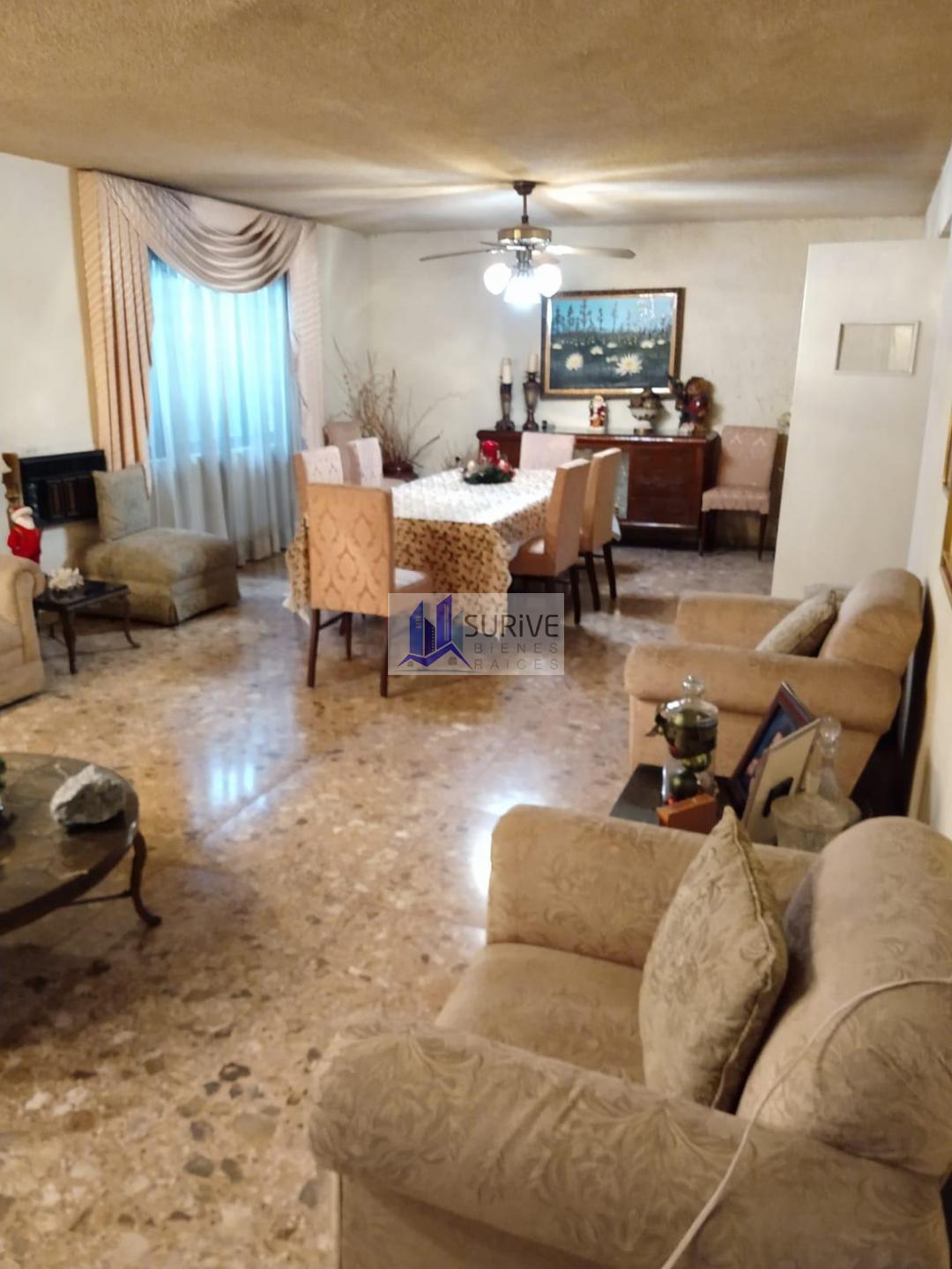Casa en Venta en Fraccionamiento Gonzalitos.