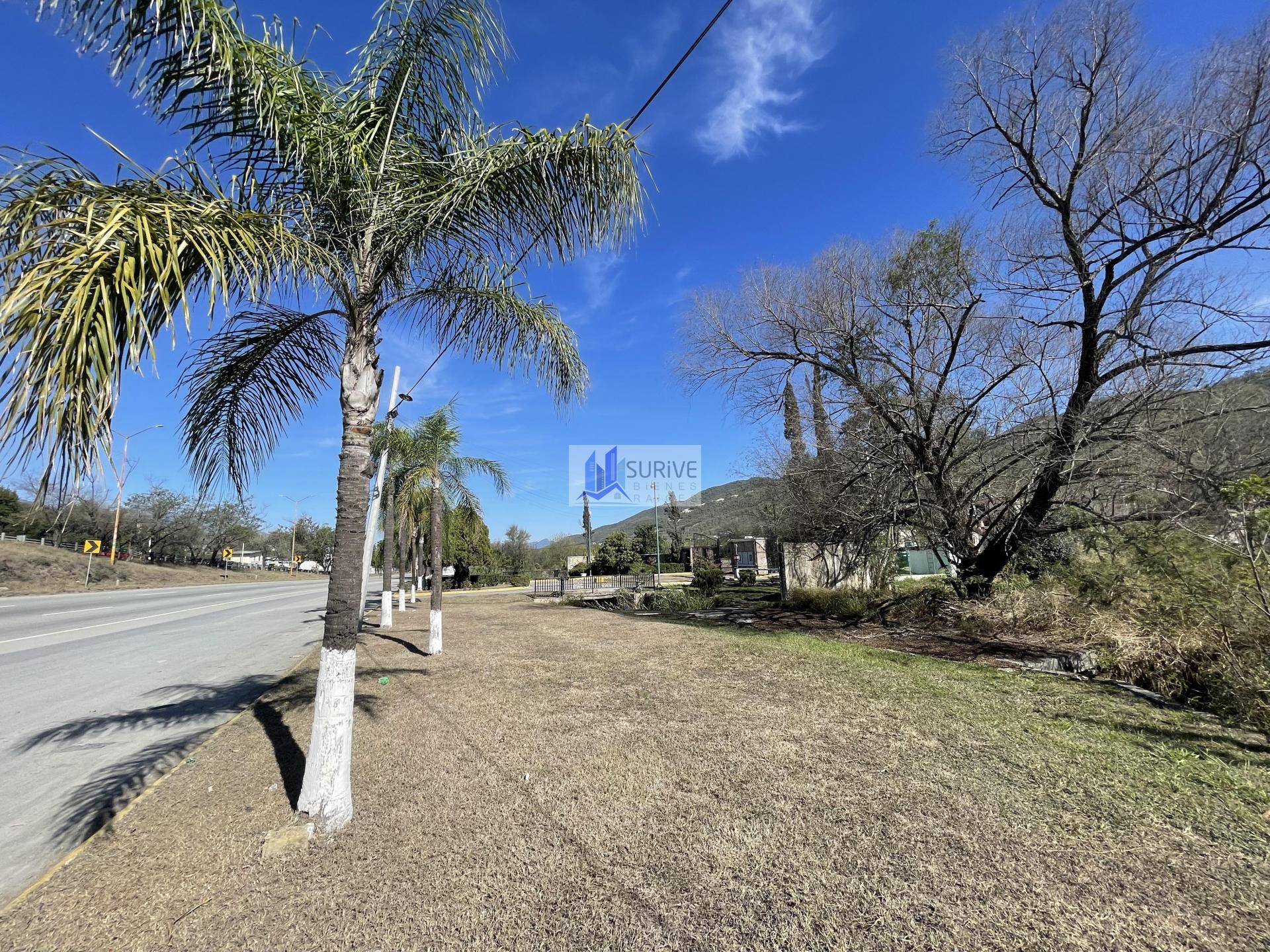 Terreno en venta Santiago Bosques de las Lomas