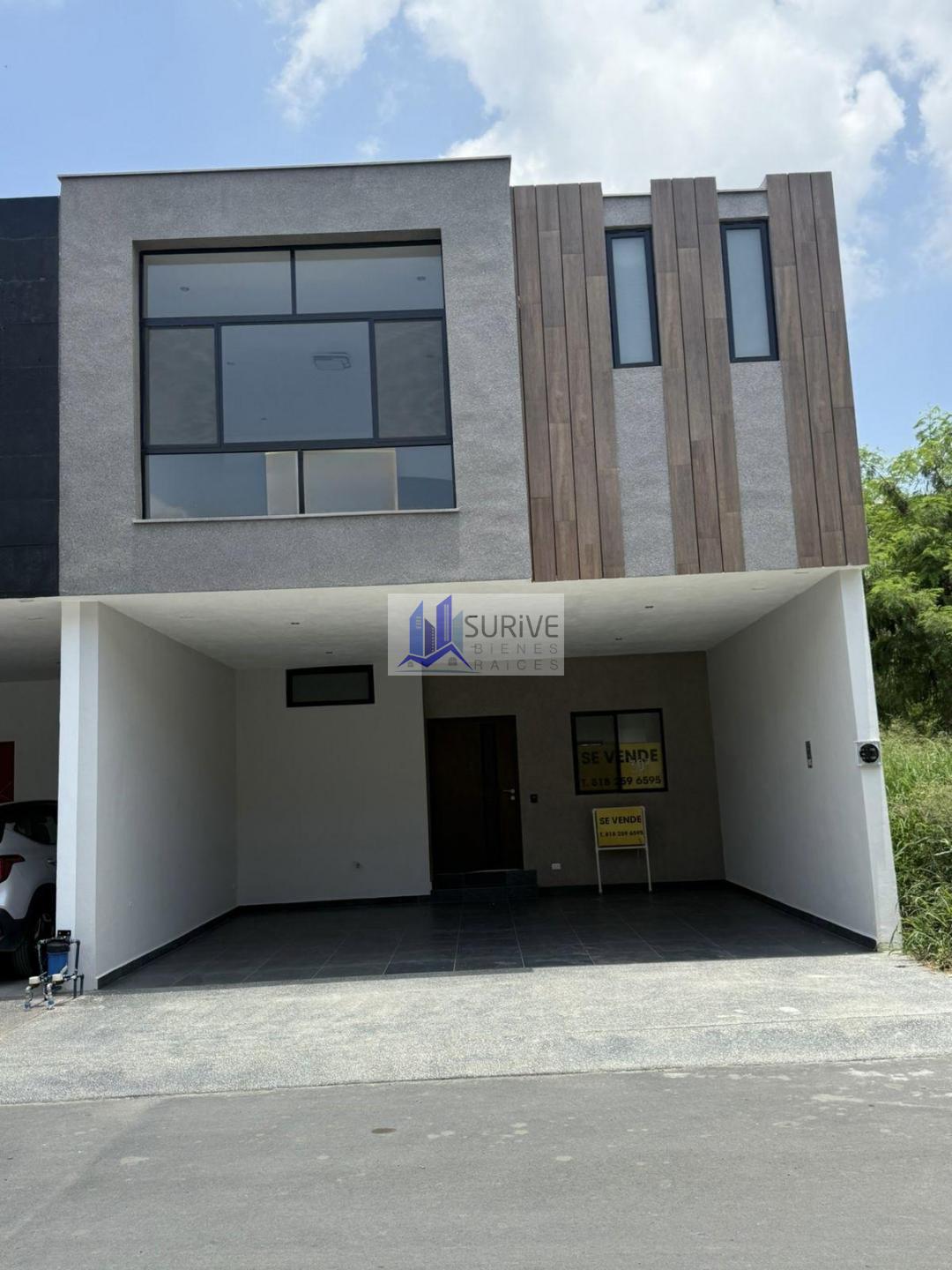 CASA EN VENTA EN ALTARES RESIDENCIAL, SANTIAGO N.L.