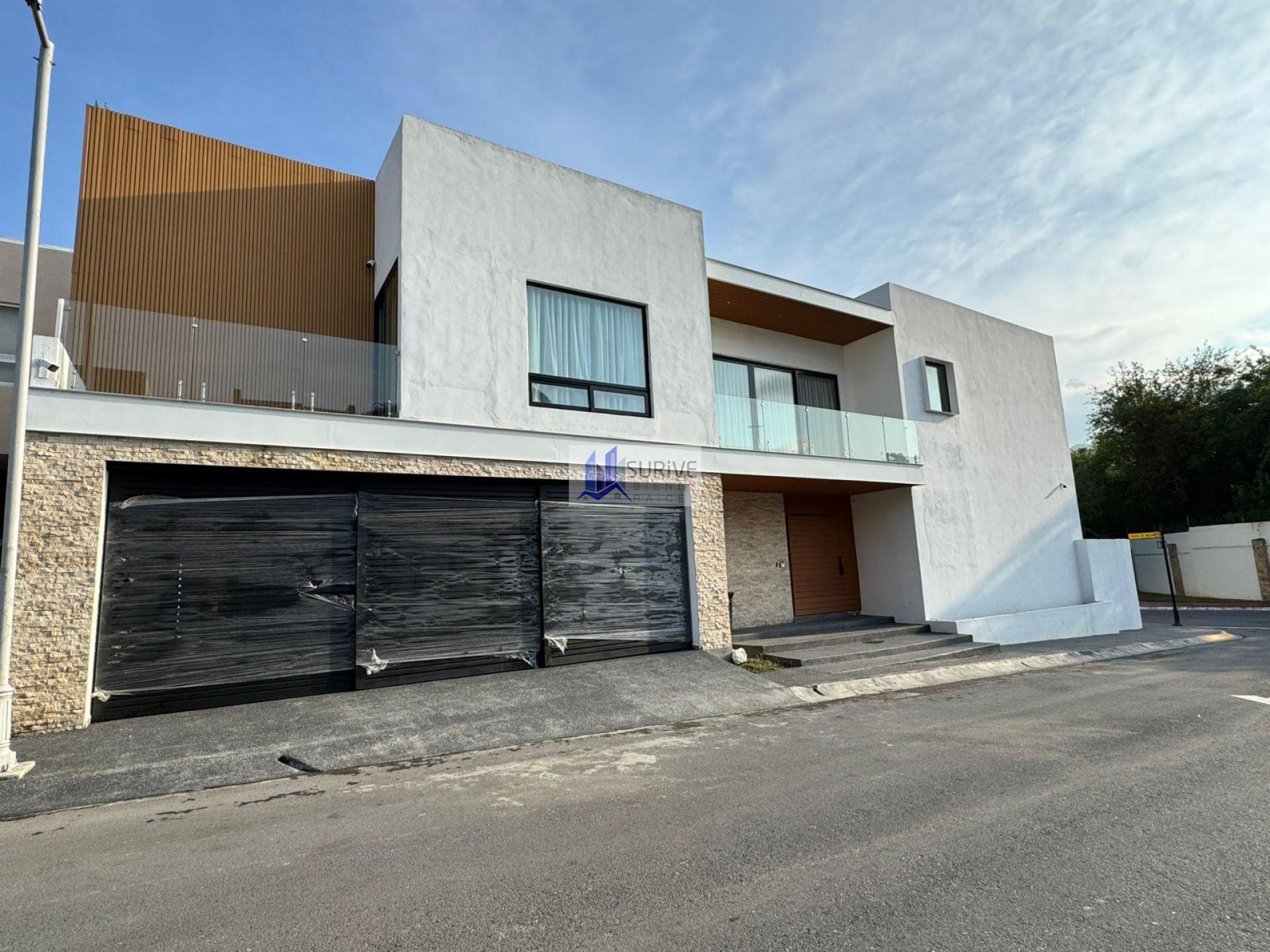 Casa en Venta en Valle del Cristal