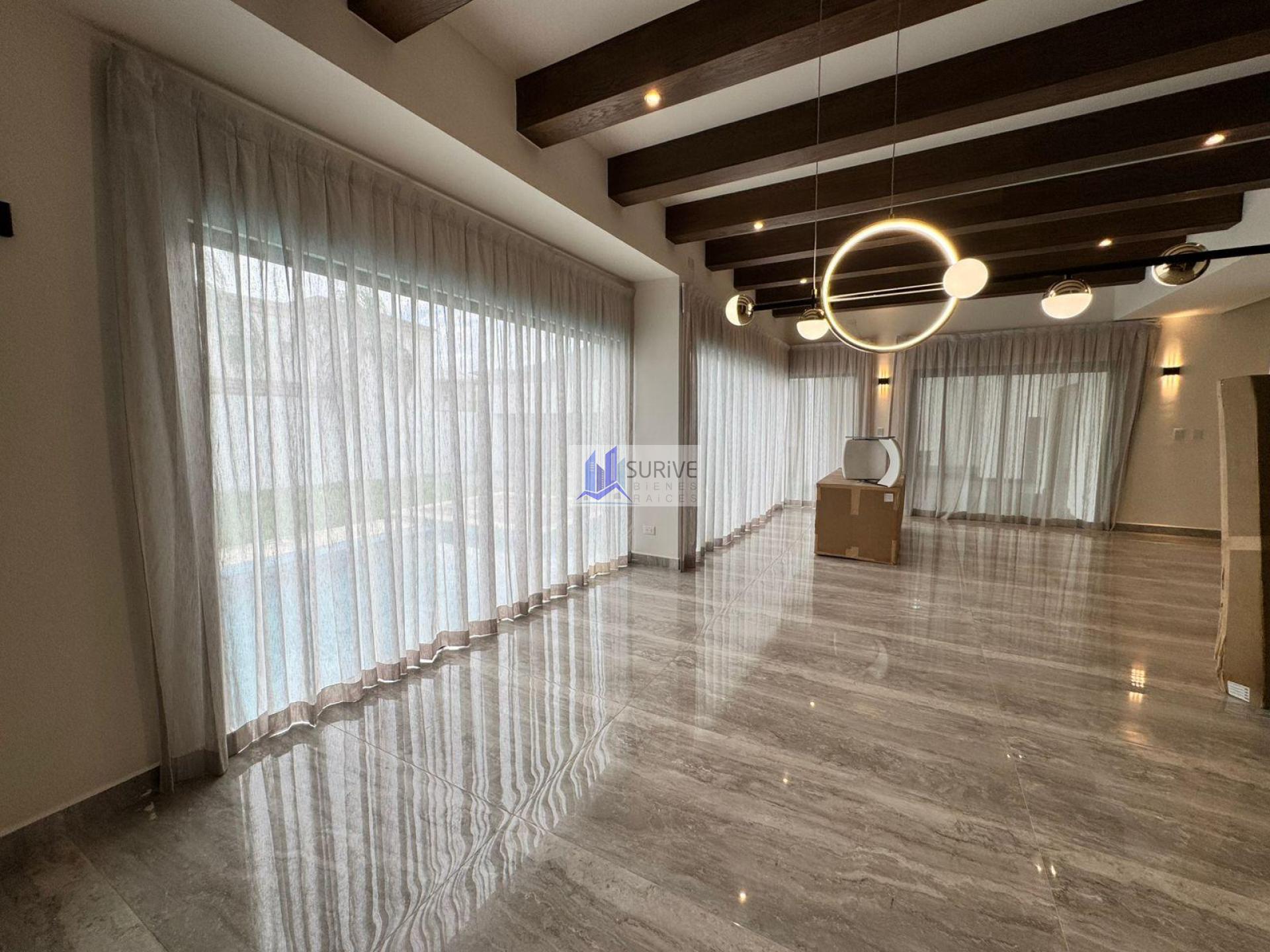 Casa en Venta en Valle del Cristal