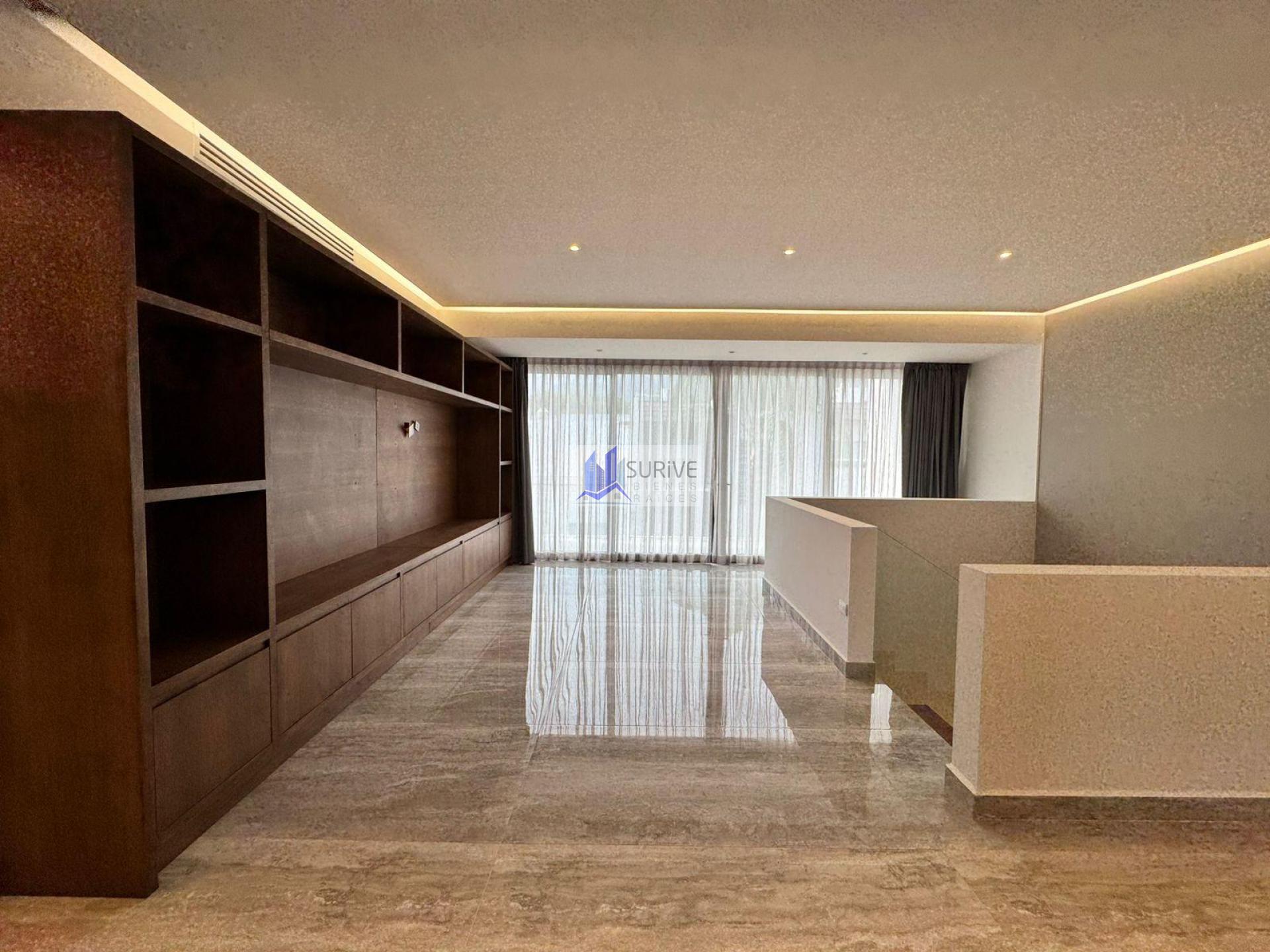 Casa en Venta en Valle del Cristal
