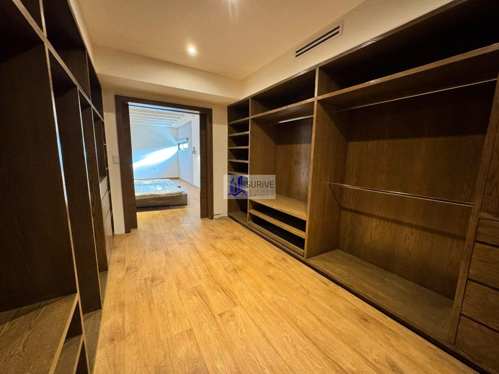 Casa en Venta en Valle del Cristal