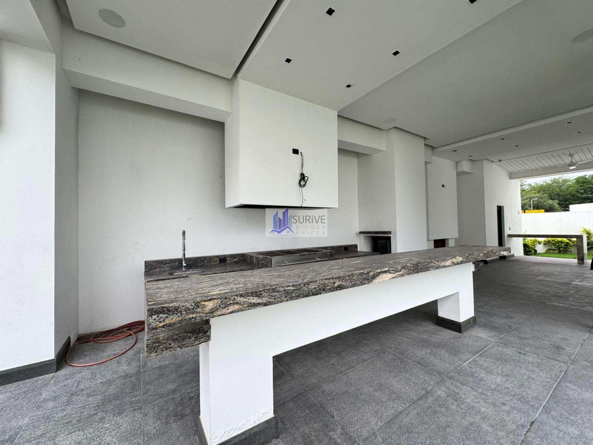 Casa en Venta en Valle del Cristal
