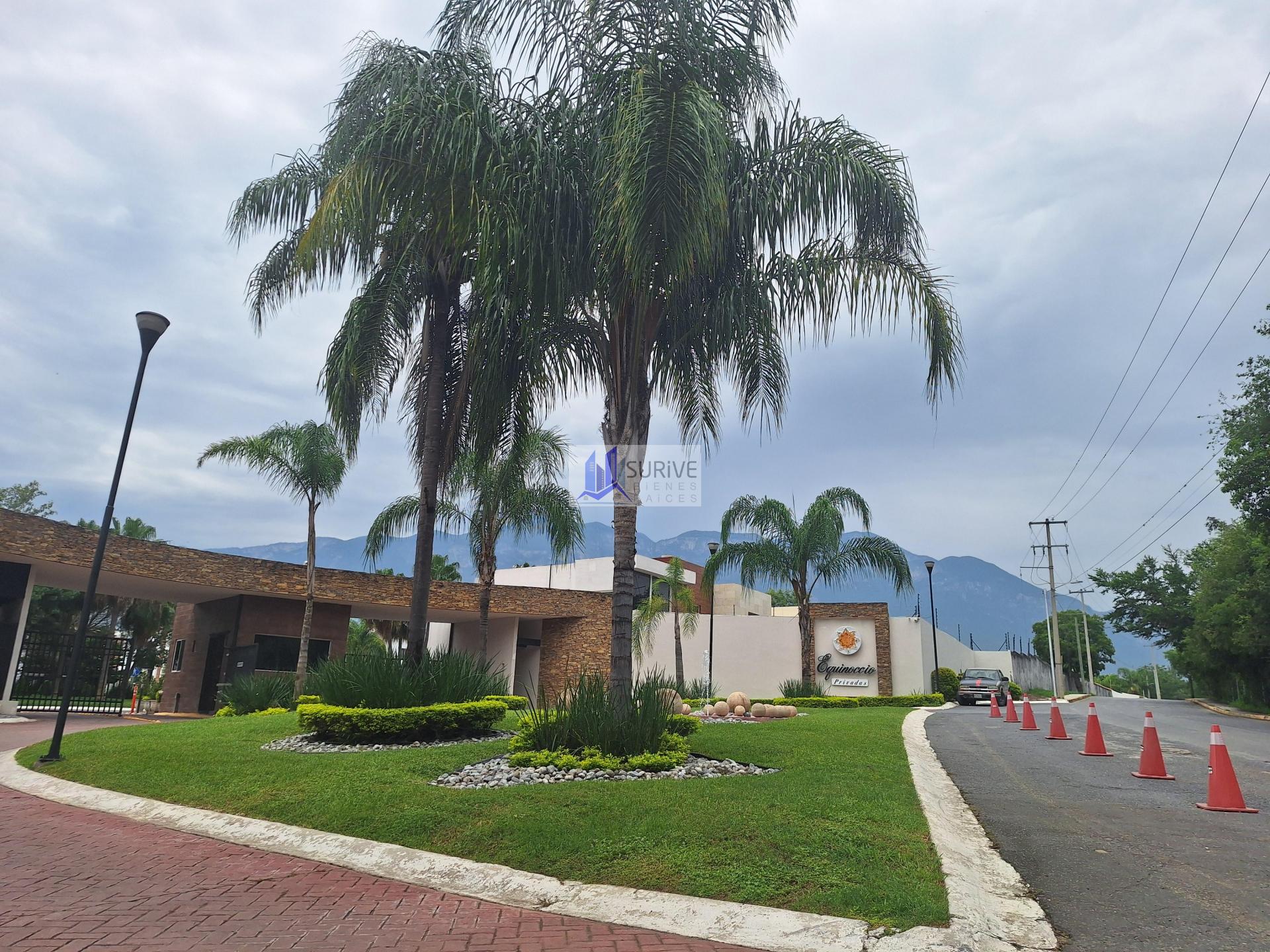 RENTA CASA AMUEBLADA