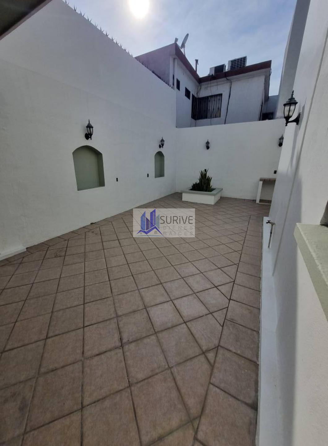 CASA EN VENTA ZONA SUR