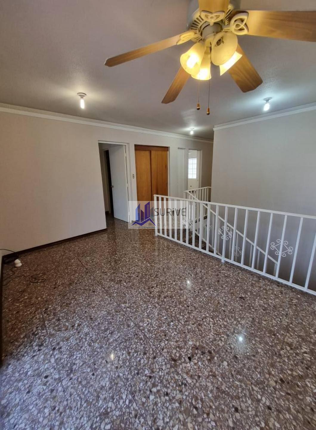 CASA EN VENTA ZONA SUR