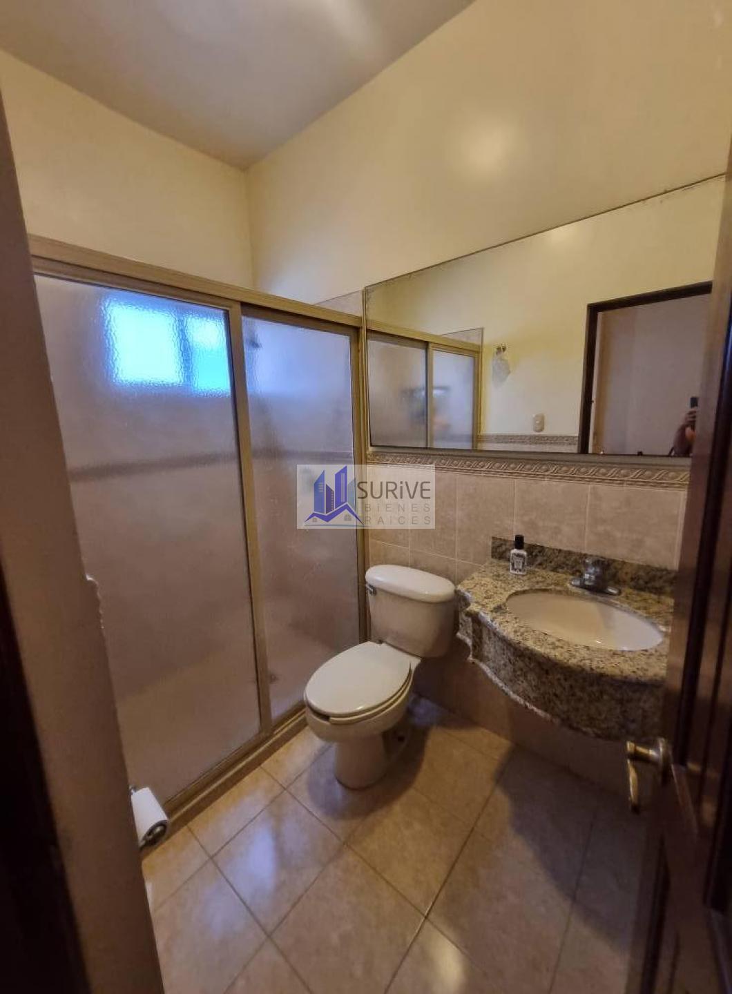 CASA EN RENTA ZONA SUR