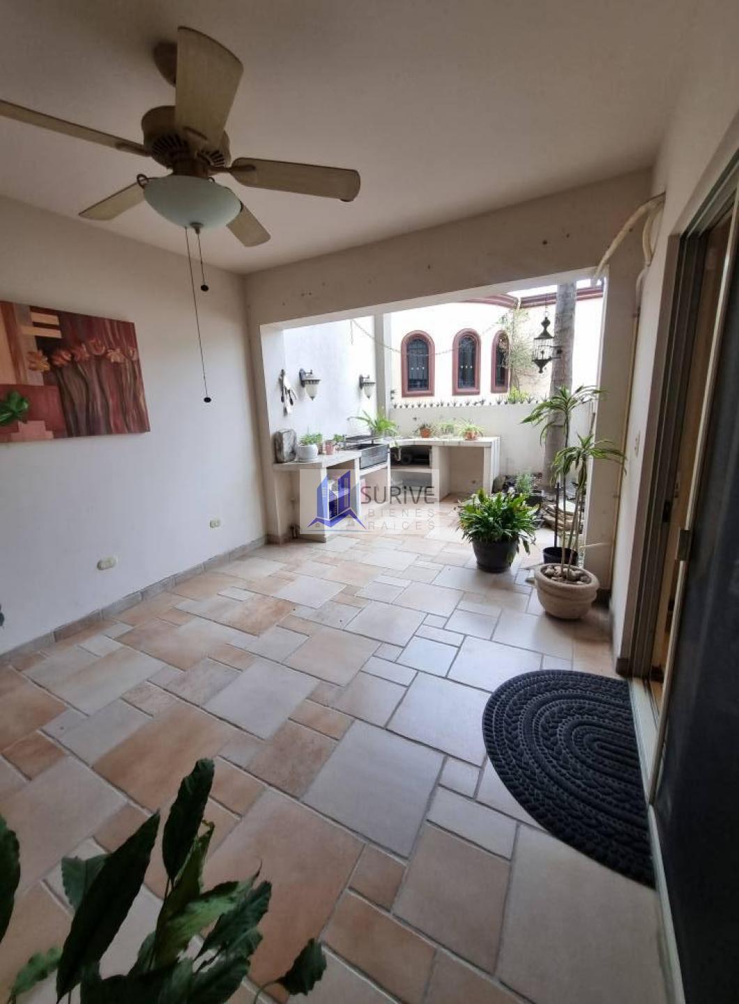 CASA EN RENTA ZONA SUR