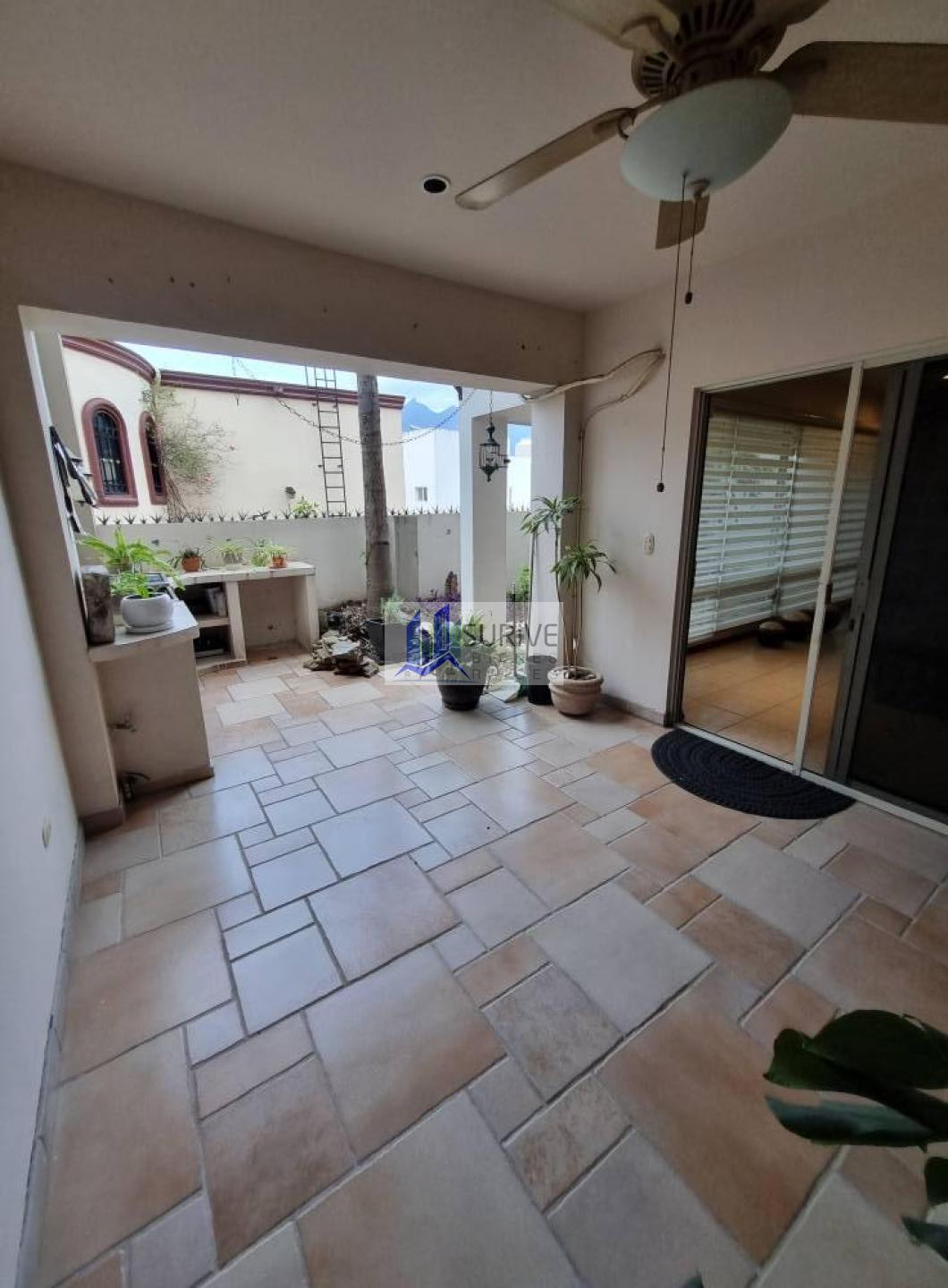CASA EN RENTA ZONA SUR