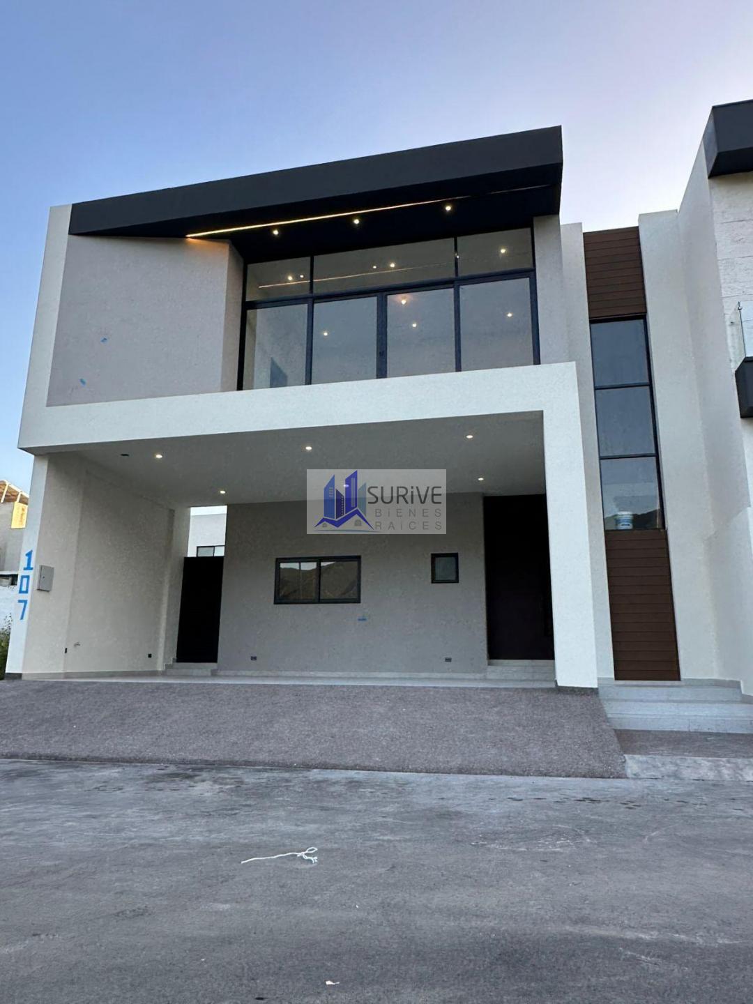 Casa Pilares del Huajuco