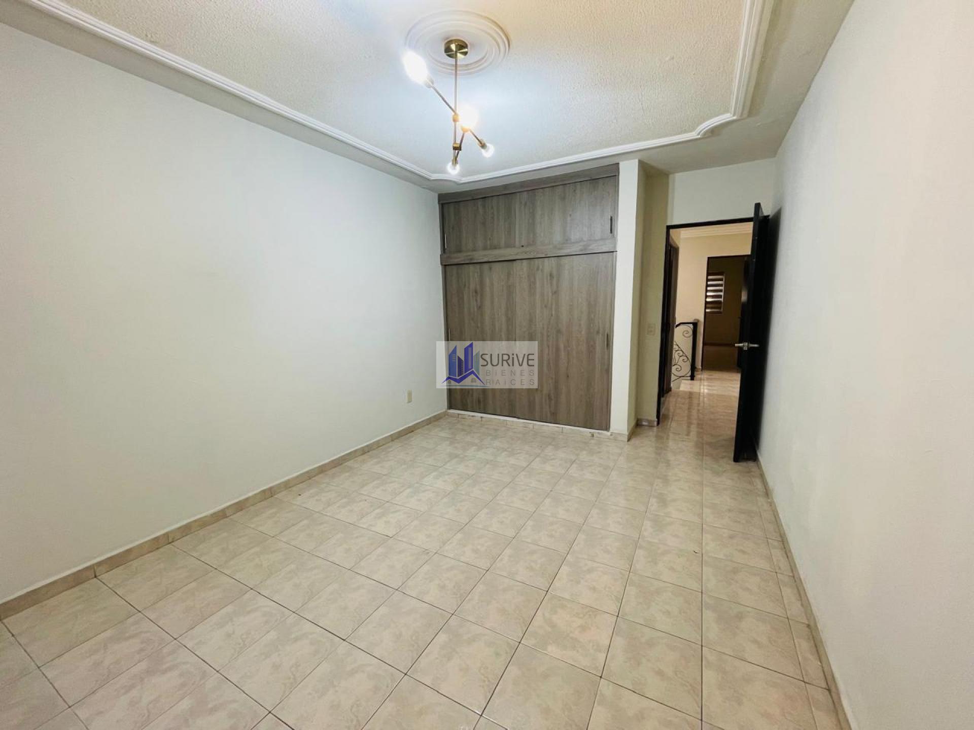 Casa en Renta Residencial La Esoañola