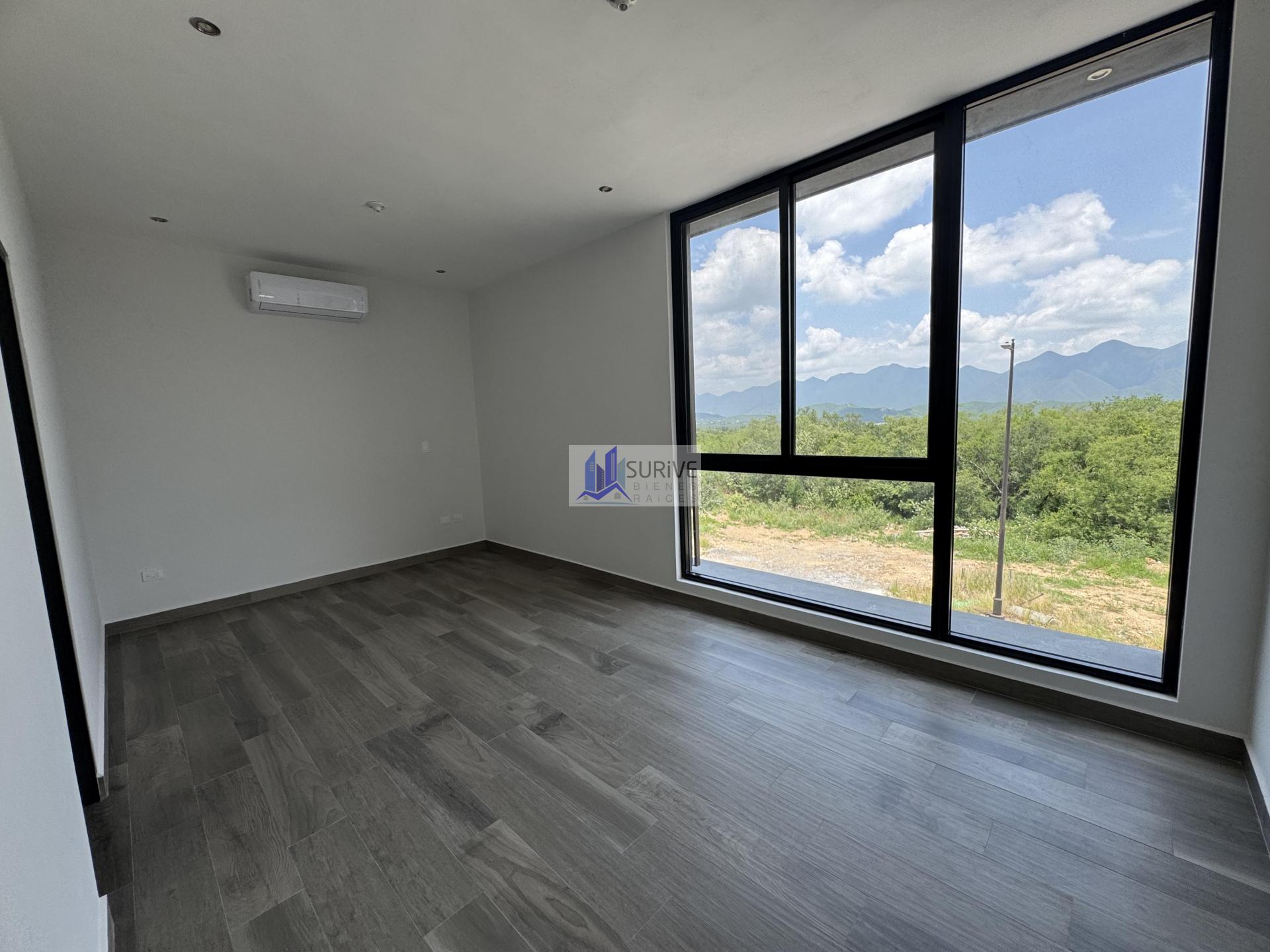 Casa en Venta Amani Terra zona Leona Santiago NL
