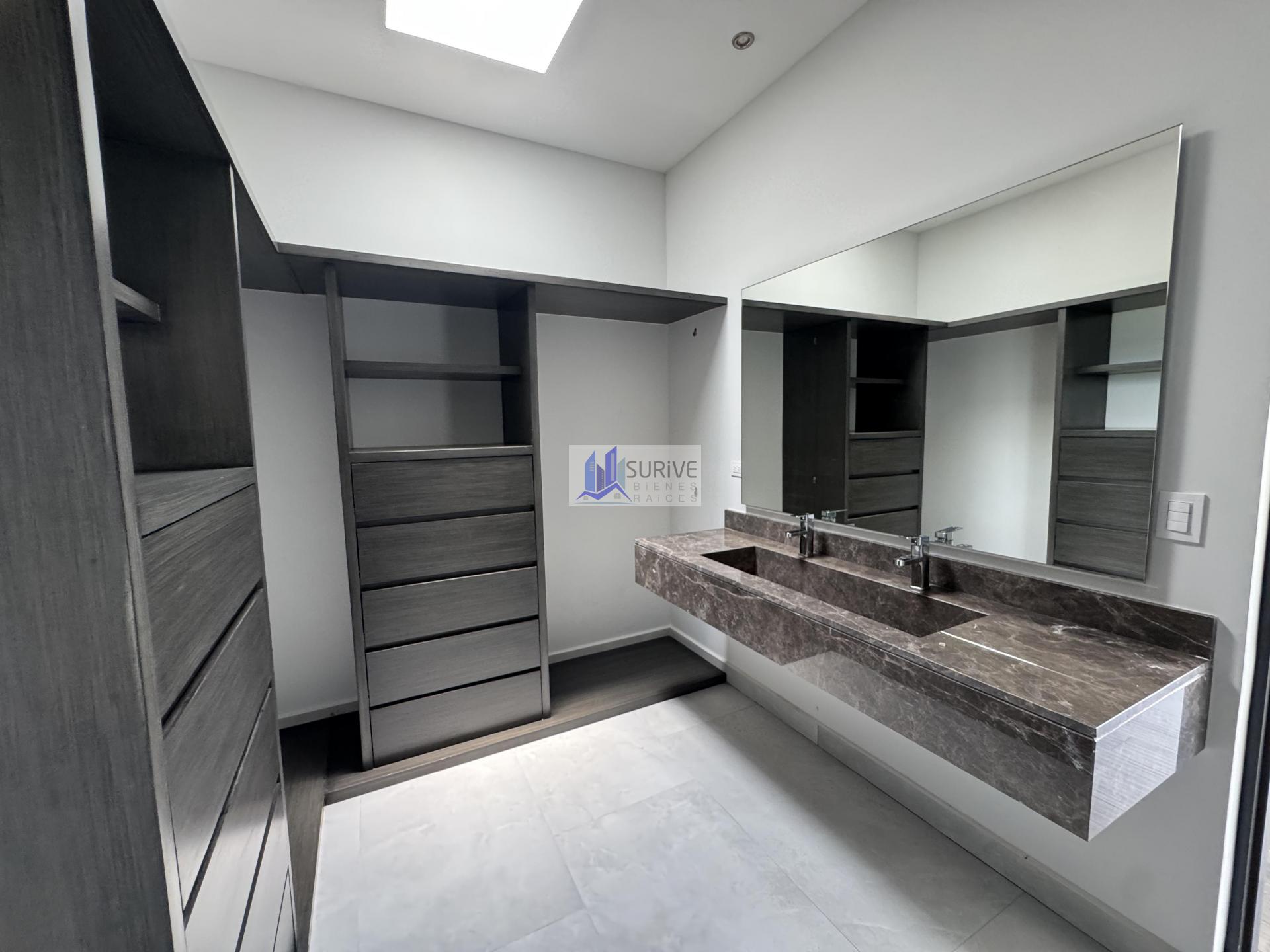 Casa en Venta Amani Terra zona Leona Santiago NL