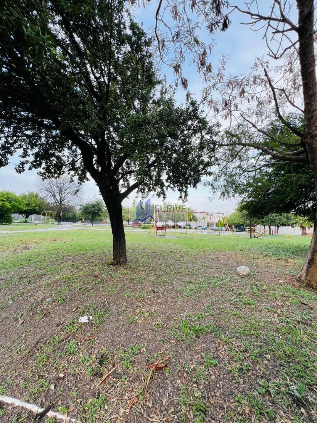 Venta casa en Privada San Carlos