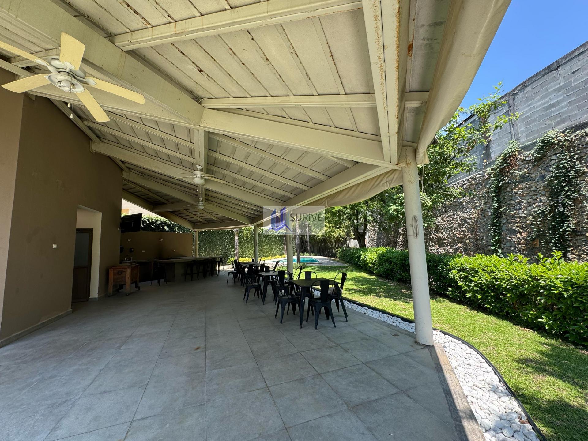 CASA EN SAN GERARDO