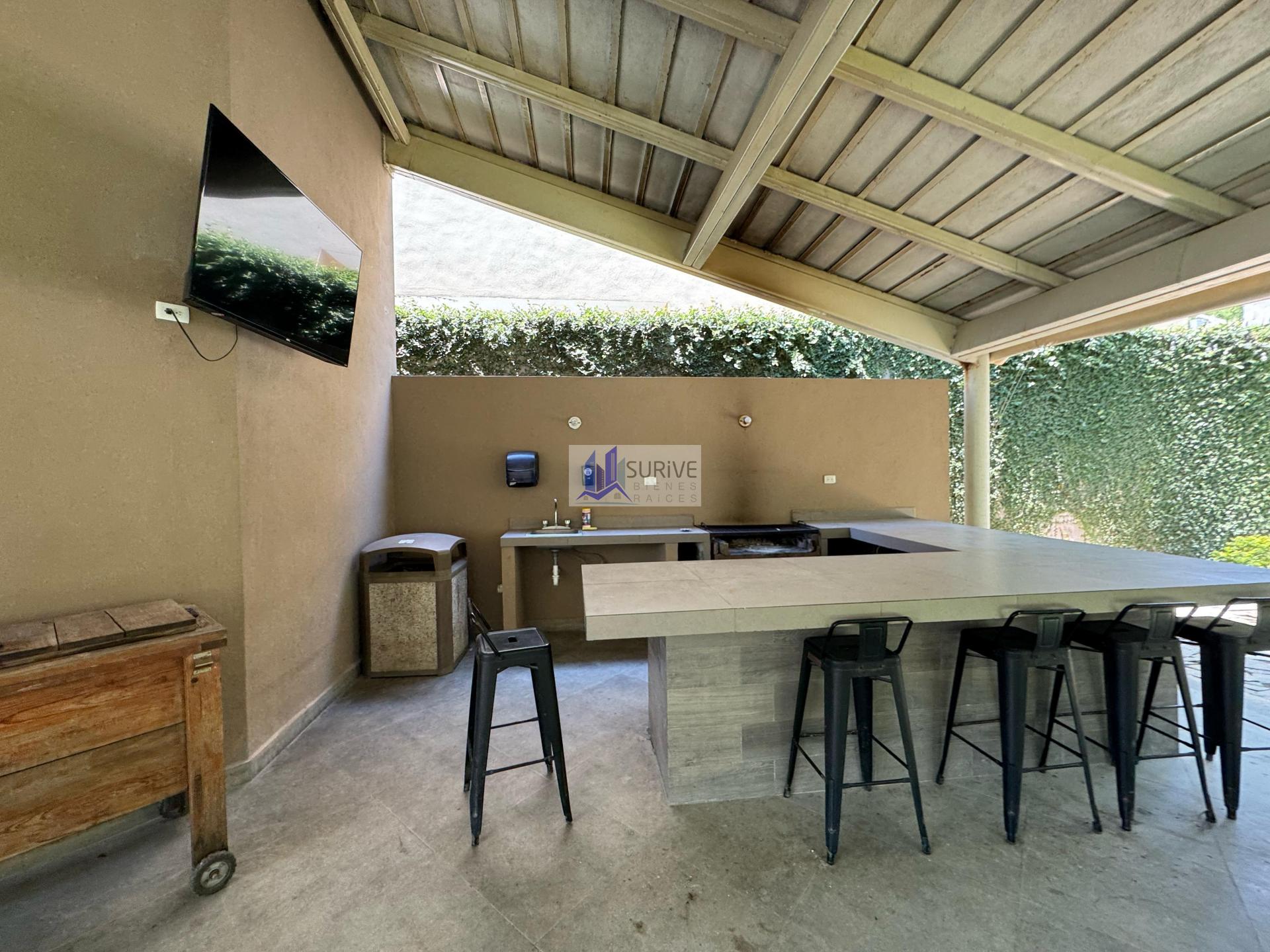 CASA EN SAN GERARDO