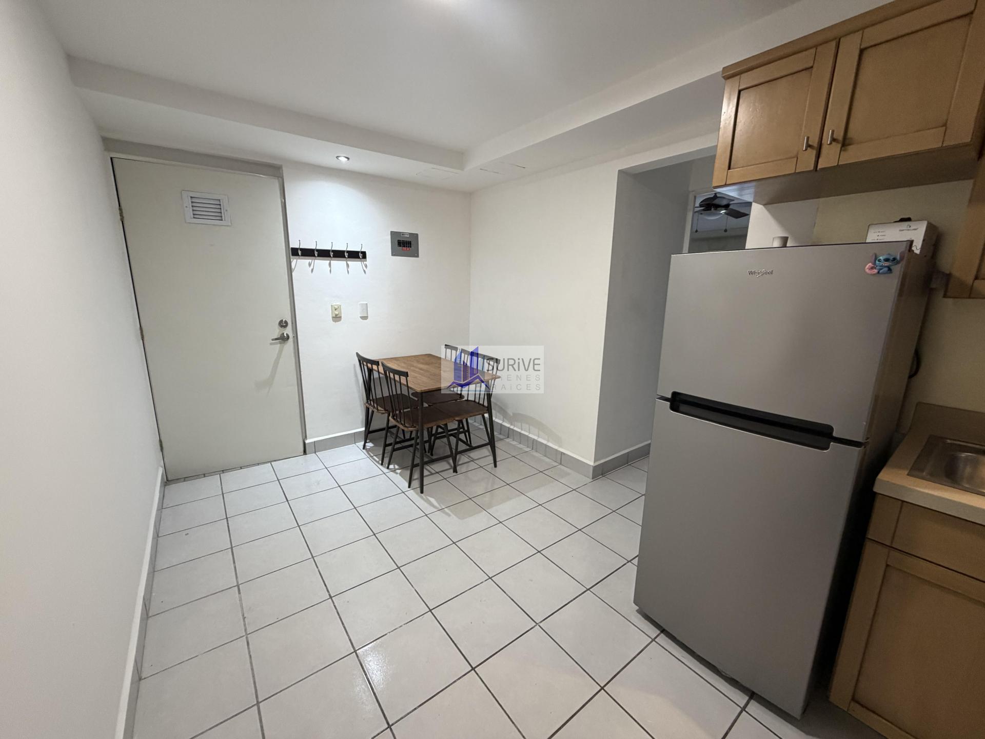 Renta de Departamento en Torre Titán