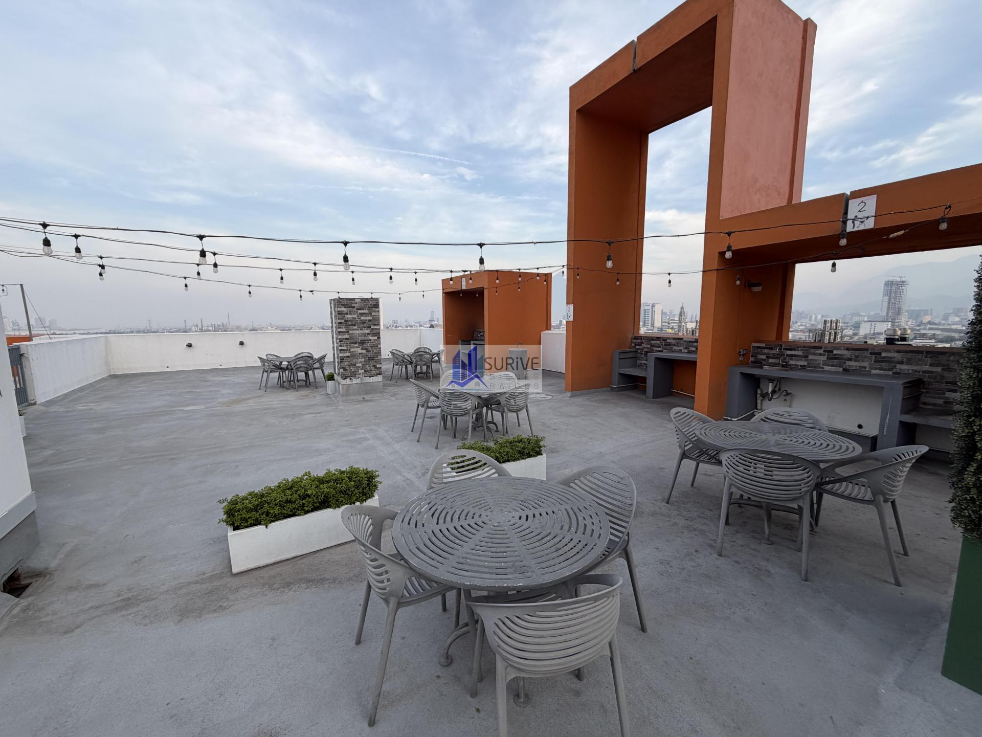Renta de Departamento en Torre Titán