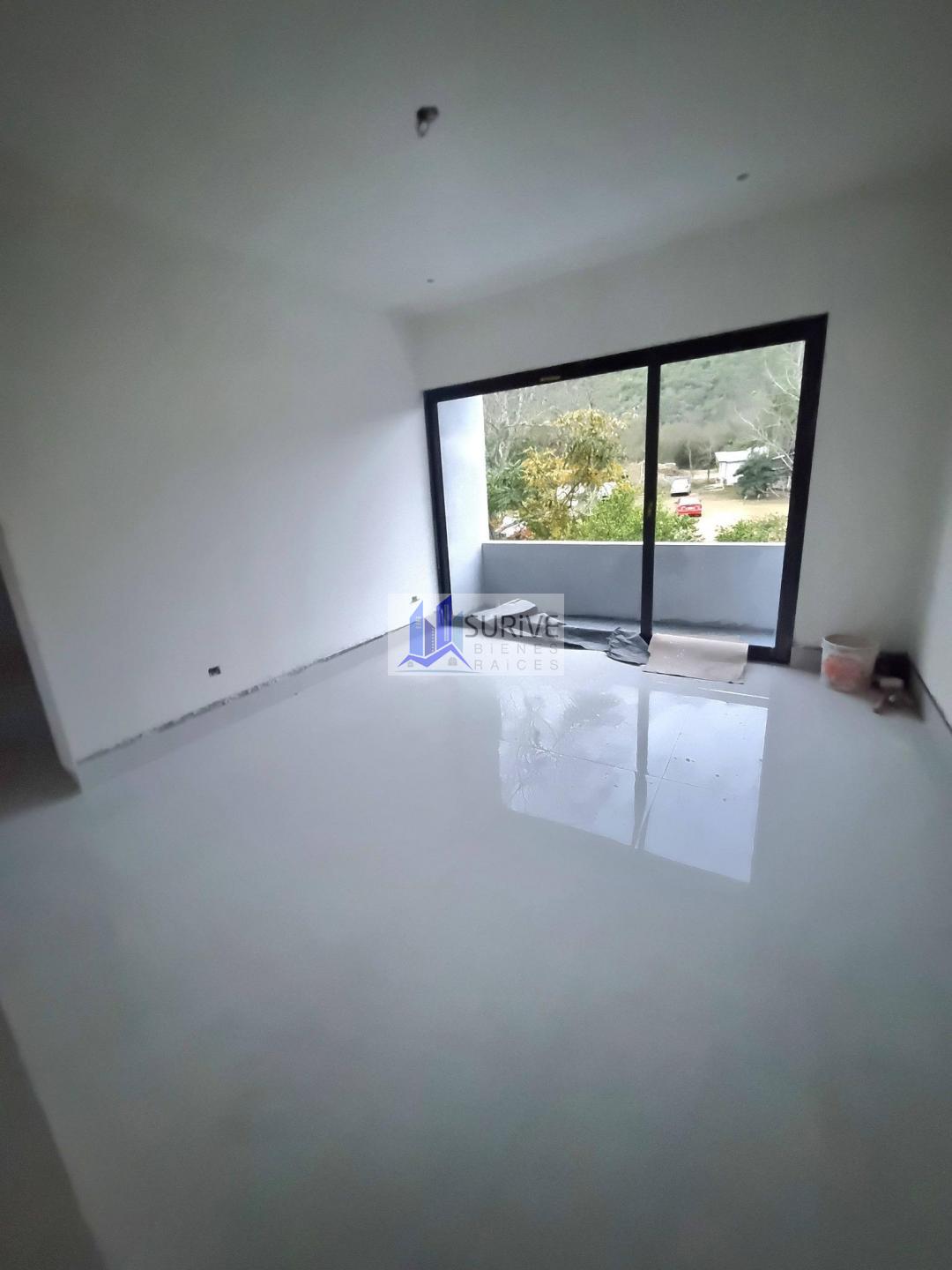 CASA EN VENTA CARRETERA NACIONAL