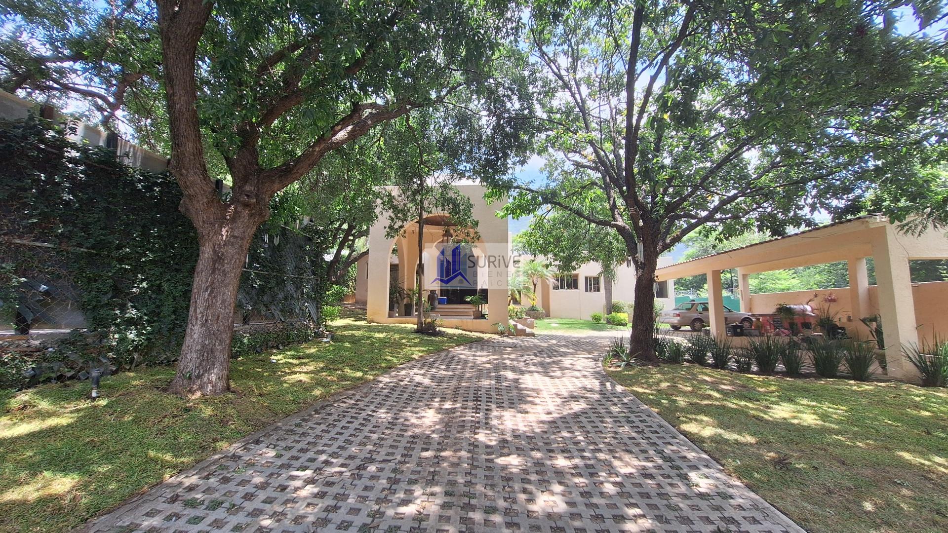 Venta Casa en Privada del Uro