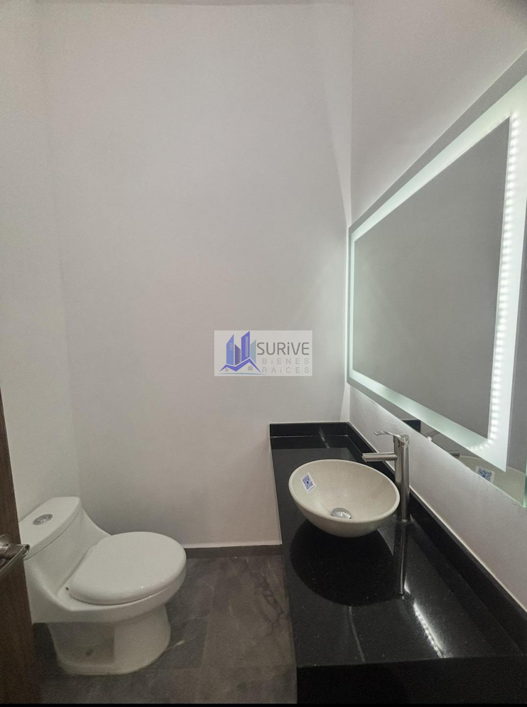 Venta de casa nueva en Valle de Cristal