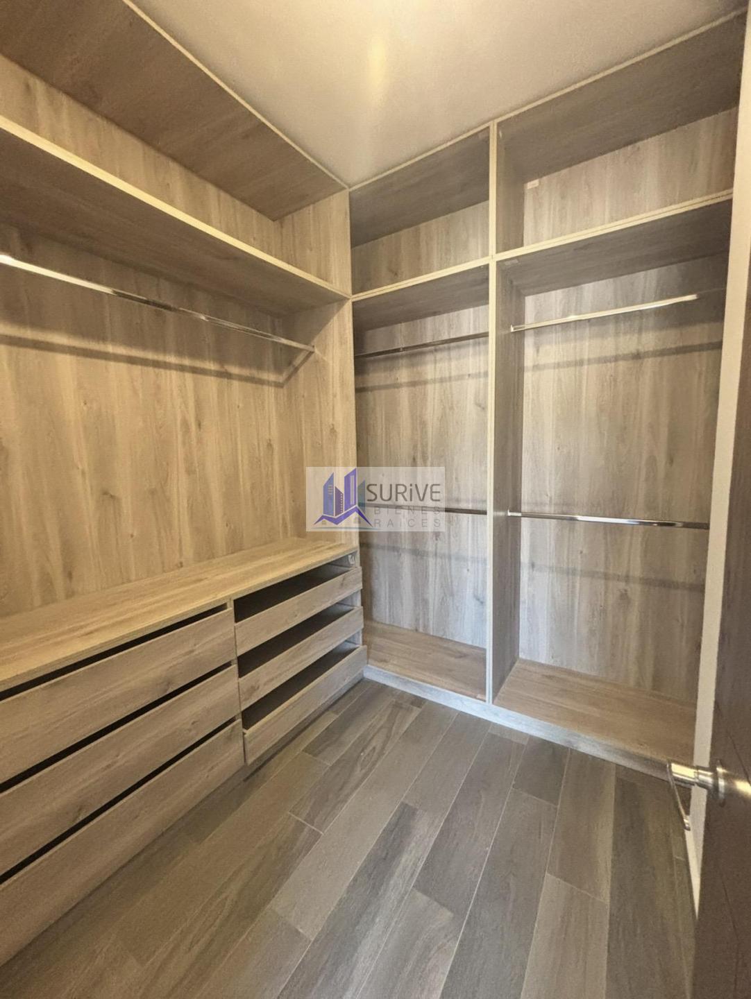 Venta de casa nueva en Valle de Cristal