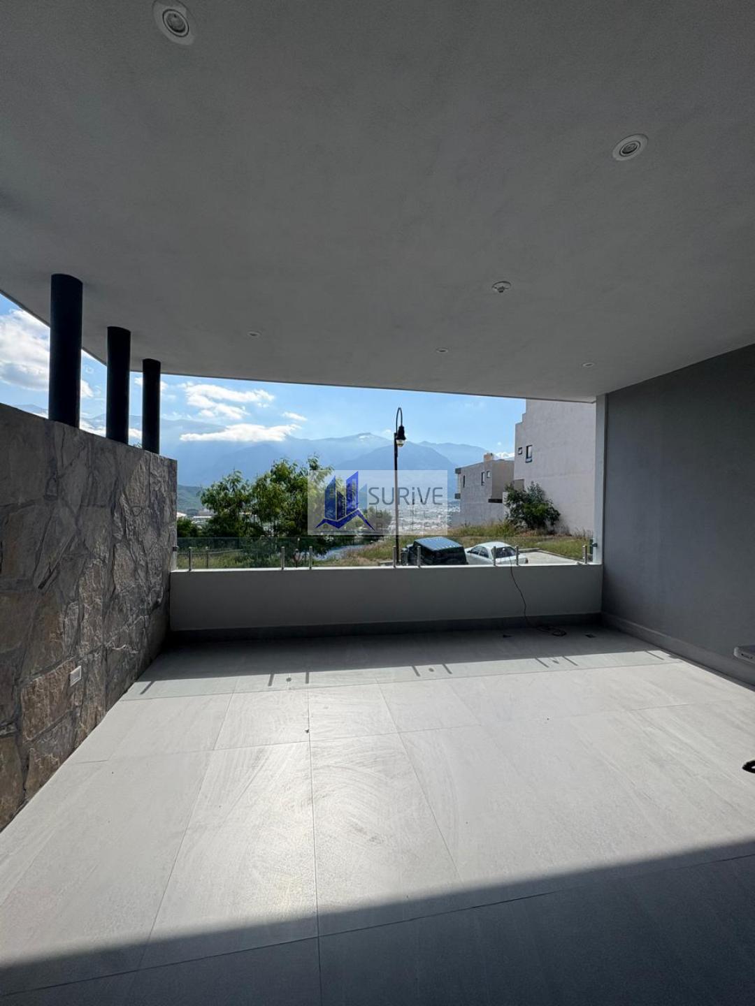 Casa renta zona sur paseo del vergel