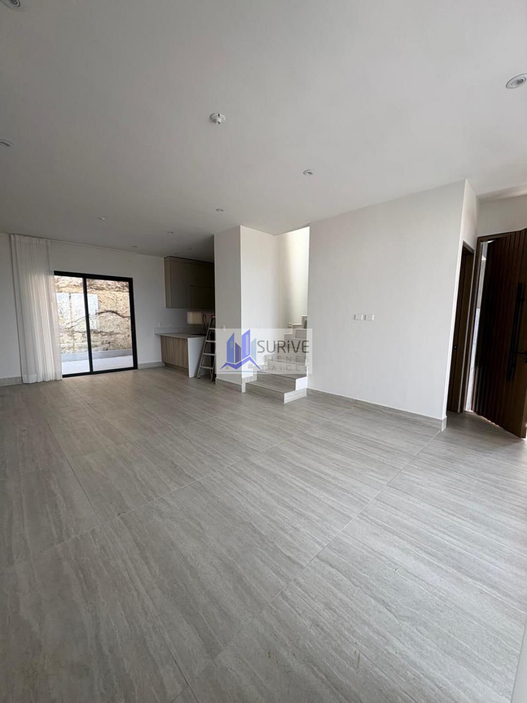 Casa renta zona sur paseo del vergel