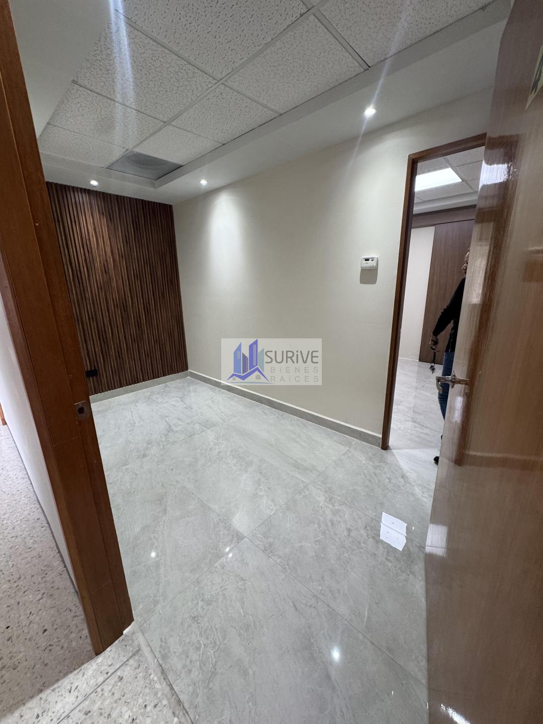 CONSULTORIO MÉDICO EN RENTA