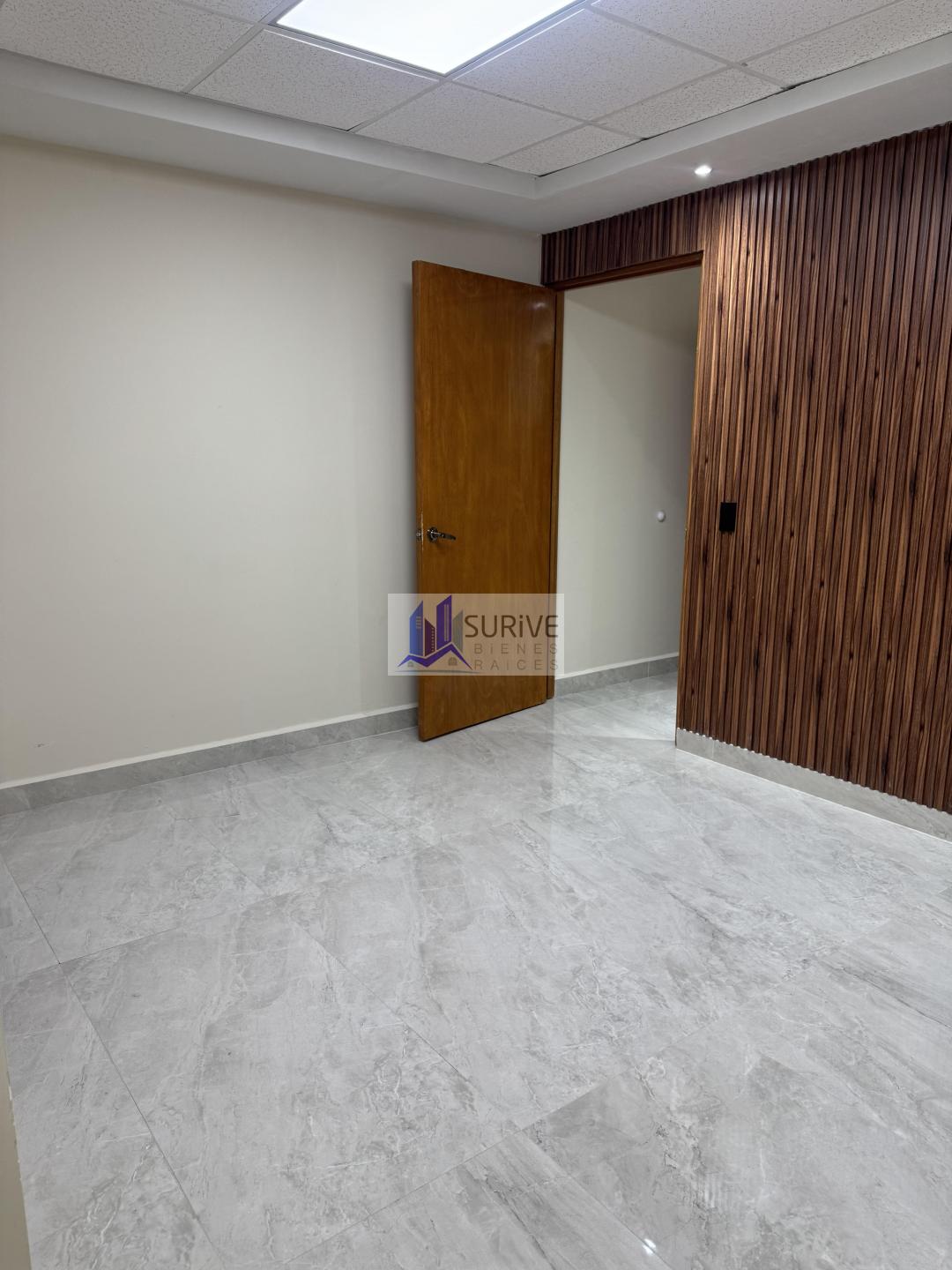 CONSULTORIO MÉDICO EN RENTA