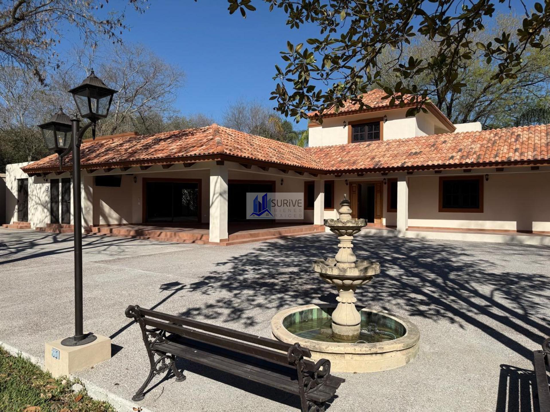 Casa RENTA Valles de Santiago