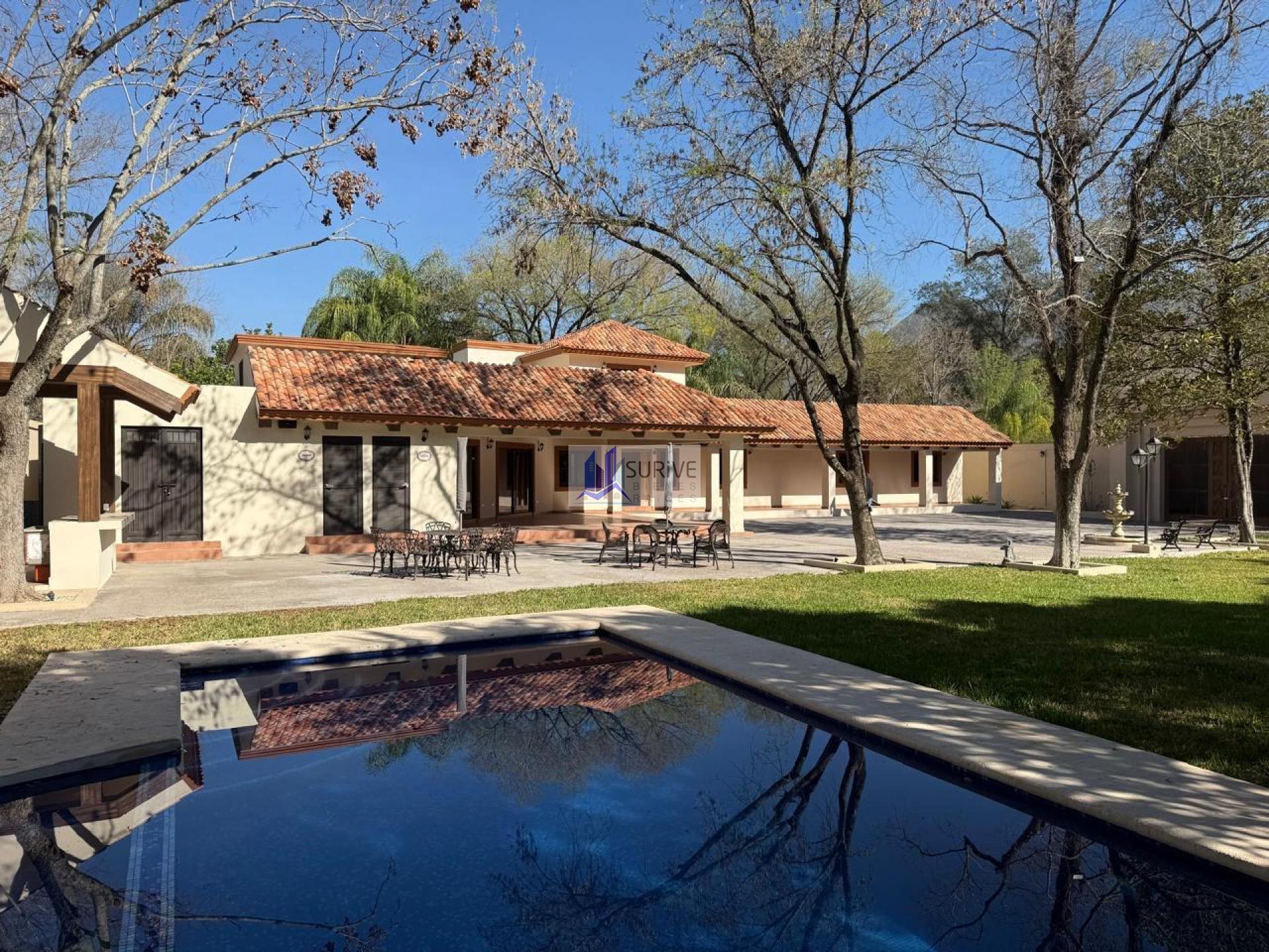 Casa RENTA Valles de Santiago